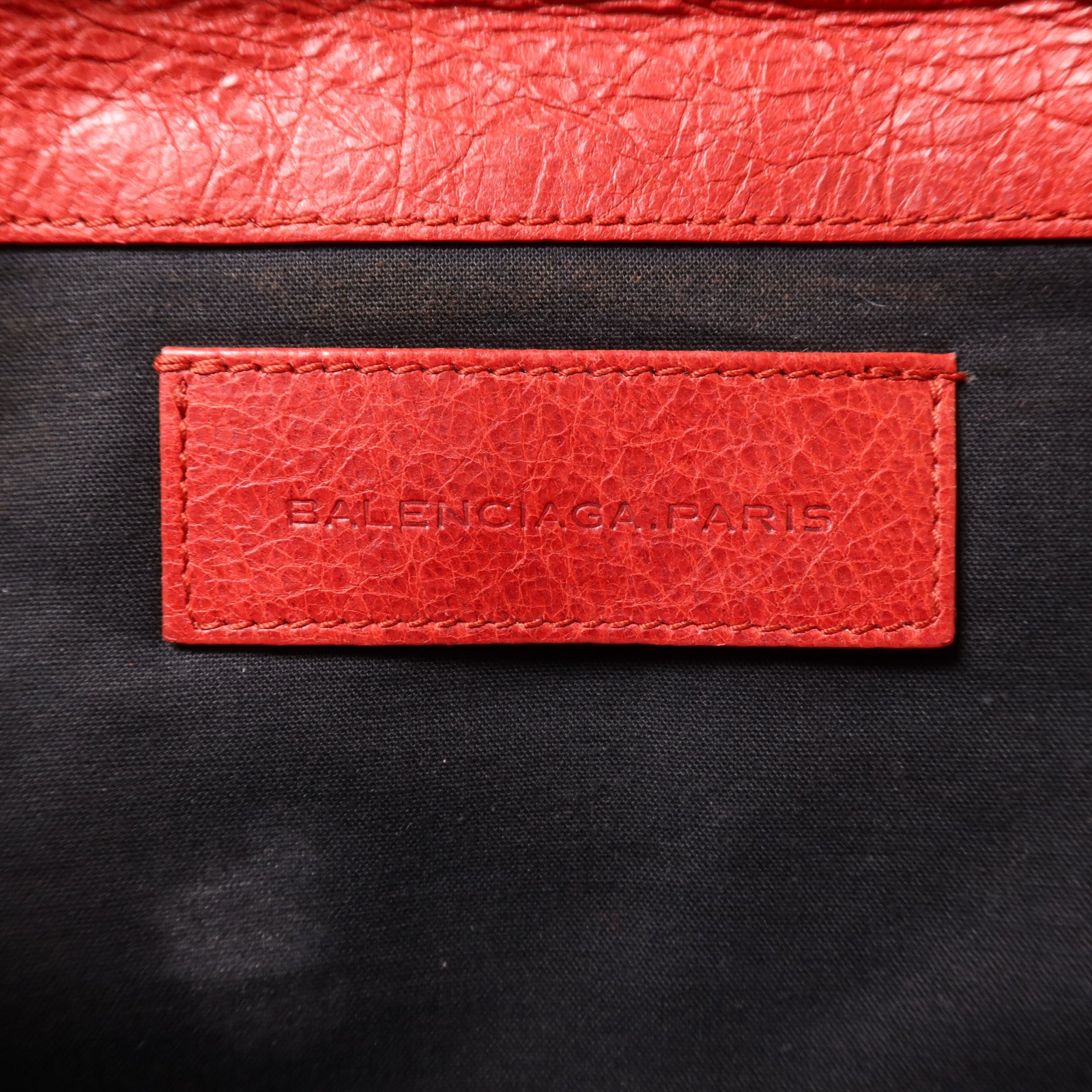 BALENCIAGA 牛皮皮革Clutch銀扣手拿包