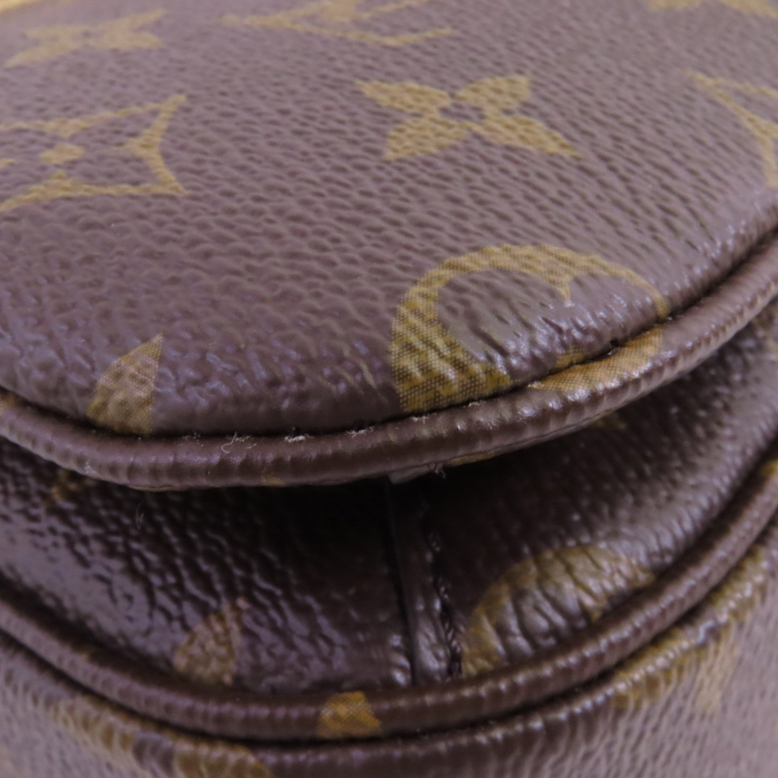 LOUIS VUITTON Monogram Pochette Metis金扣手挽肩背兩用袋