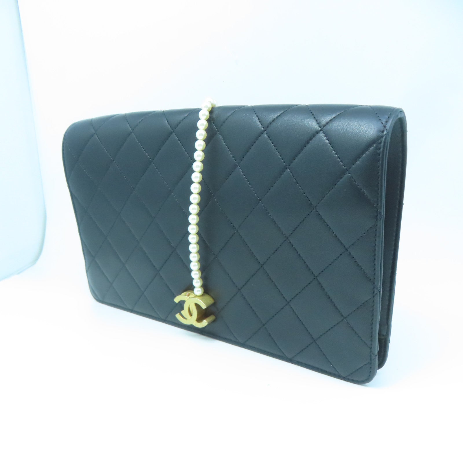 CHANEL Rhombus Leather Clutch Gold Buckle Clutch Black
