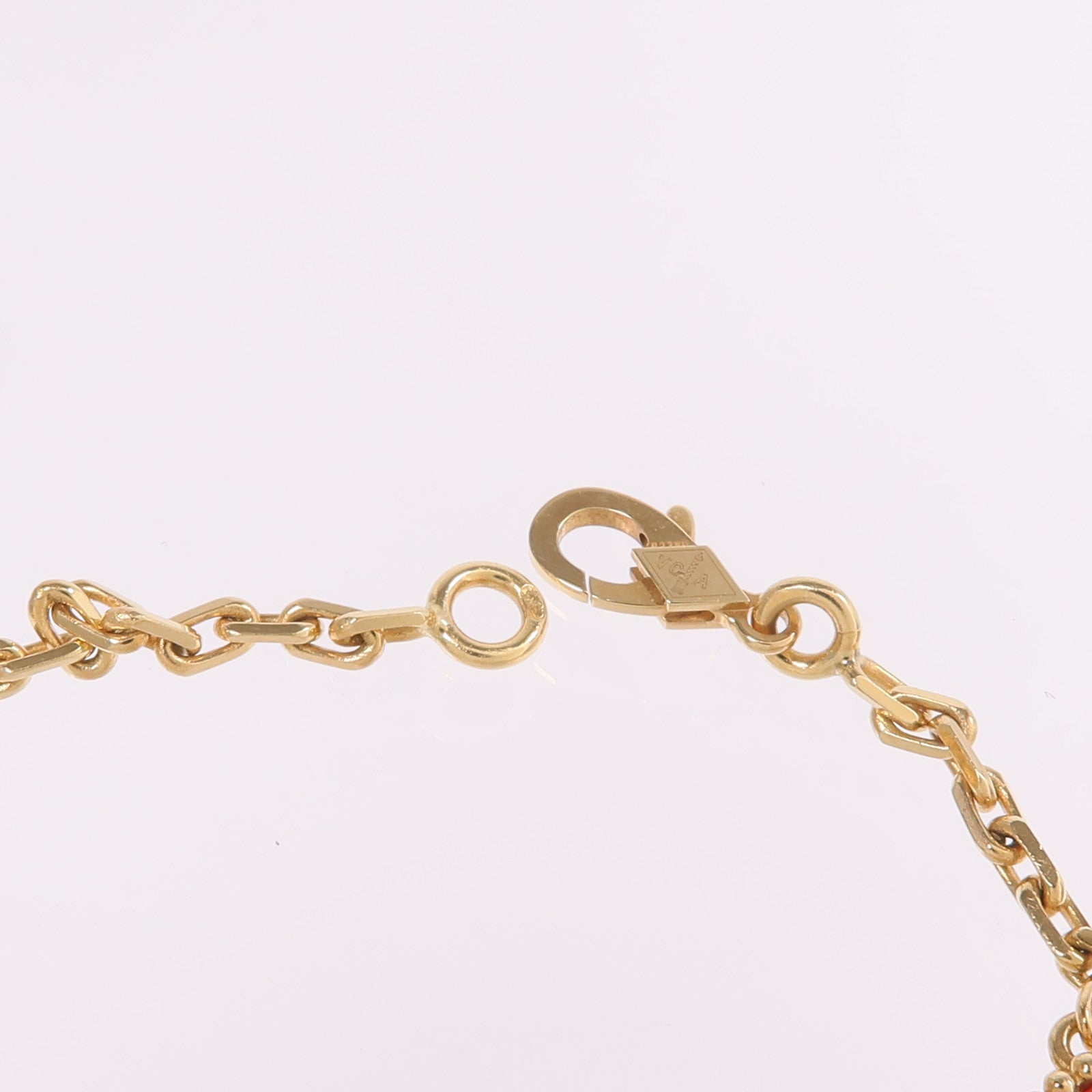 Van Cleef & Arpels 18K黃金Lucky Alhambra Bracelet 4 Motifs孔雀石/珍珠母貝/紅玉髓/虎眼石手鏈