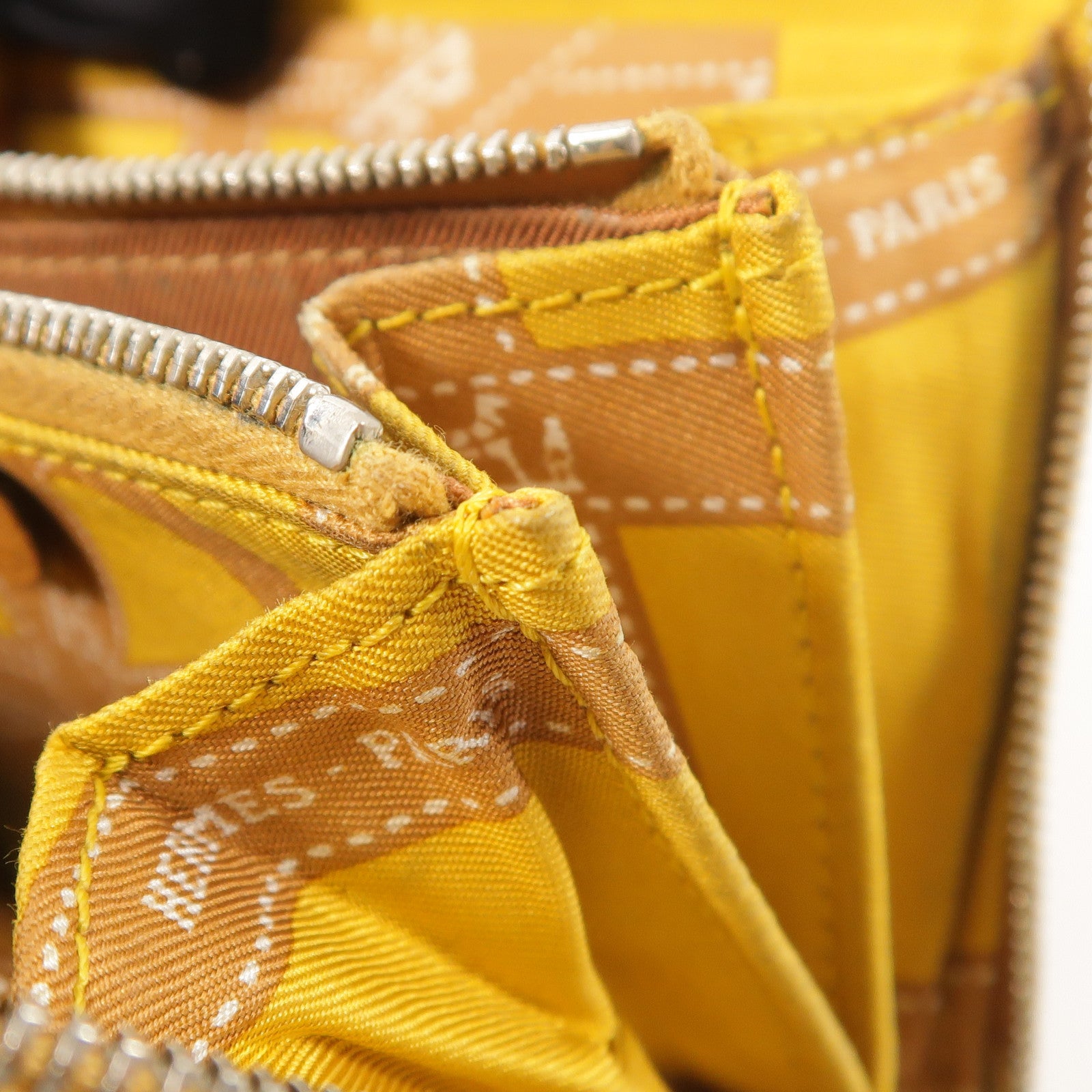HERMES Epsom皮革/絲質Silk In Compact錢包Gold