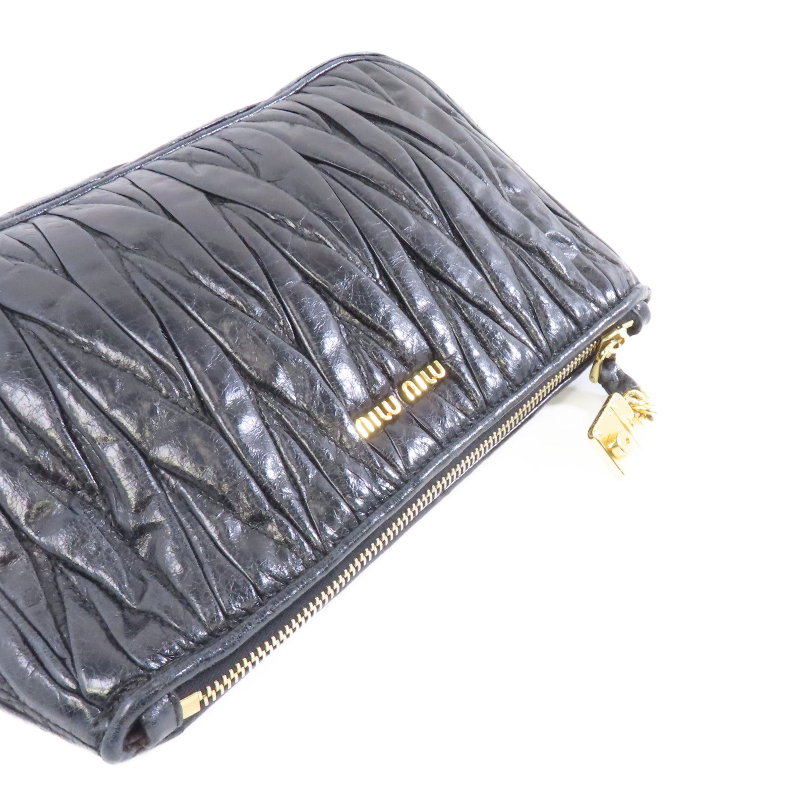 Miu Miu 牛皮皮革Clutch Bag金扣手拿包黑色