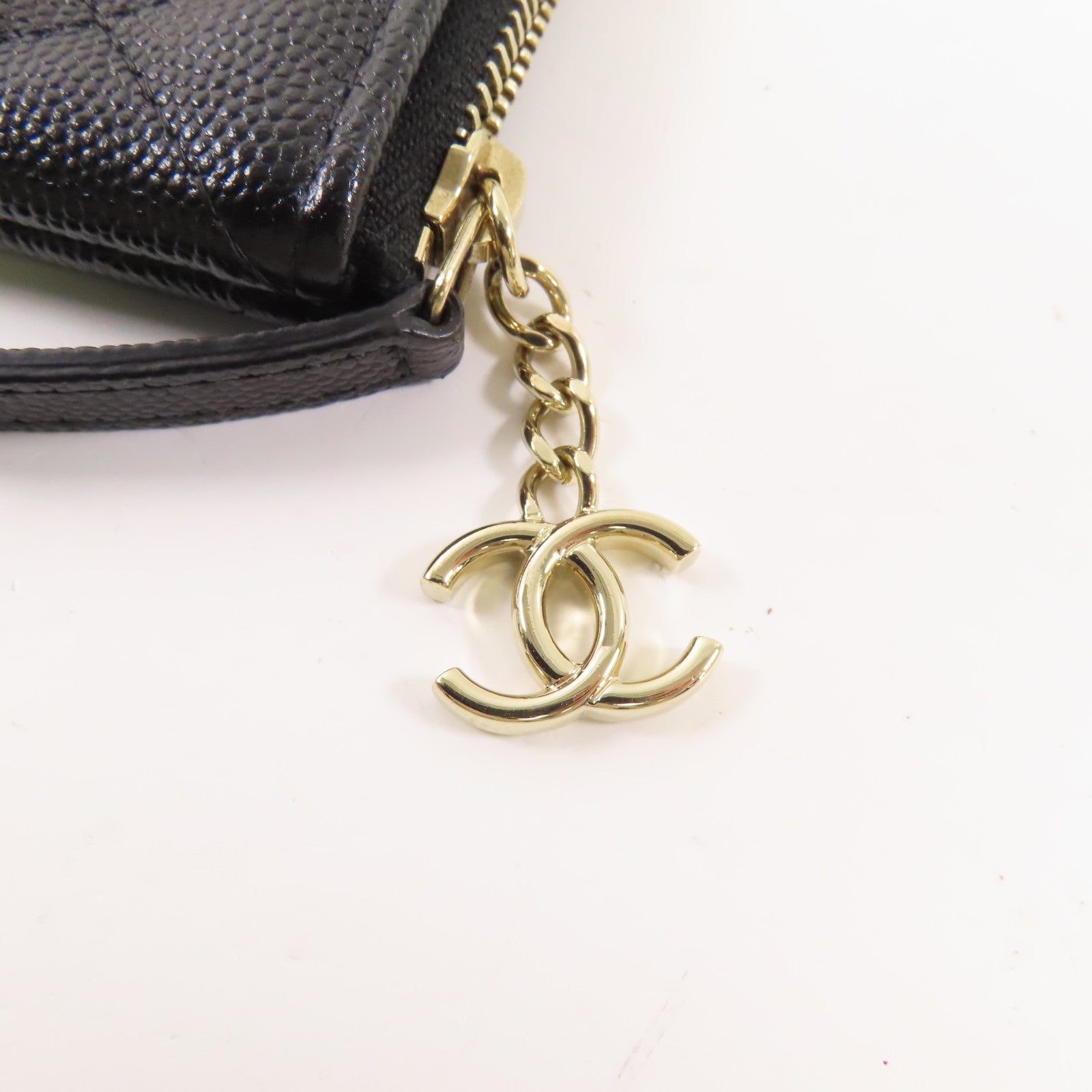 CHANEL 牛皮皮革Pouch/Clutch金扣手拿包