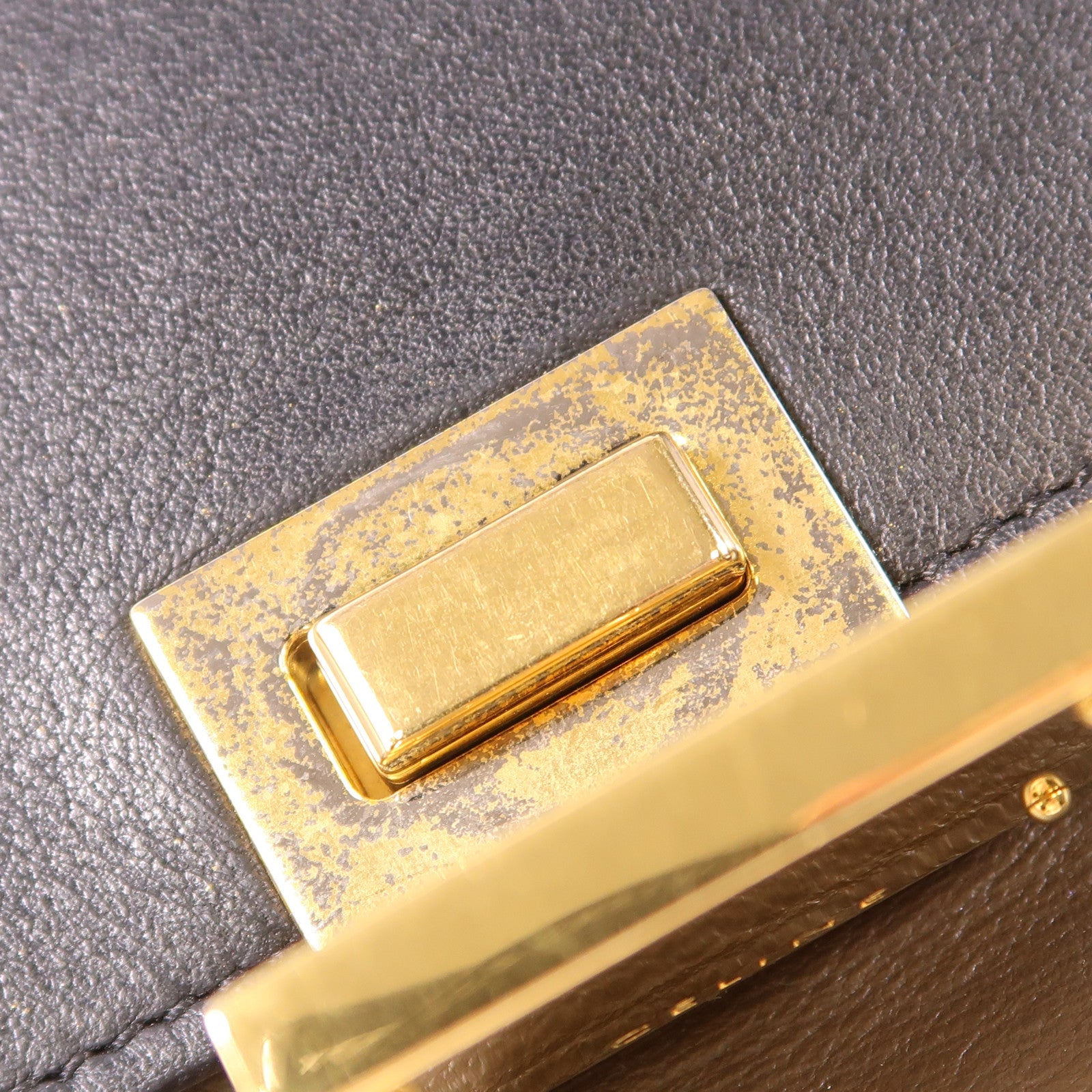 CELINE 牛皮皮革Trapeze MM金扣手挽肩背兩用袋