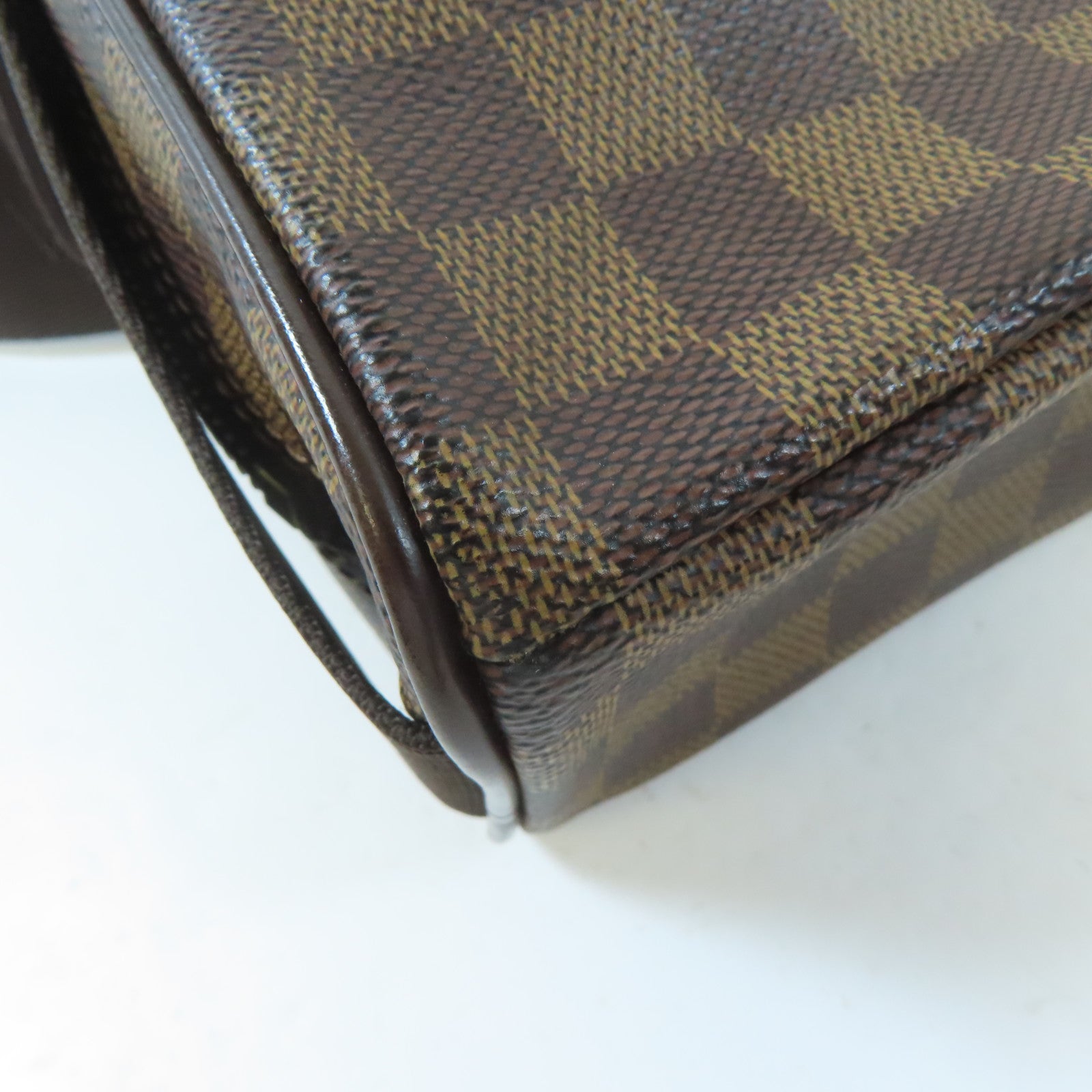LOUIS VUITTON Damier Olav PM金扣肩背袋啡色