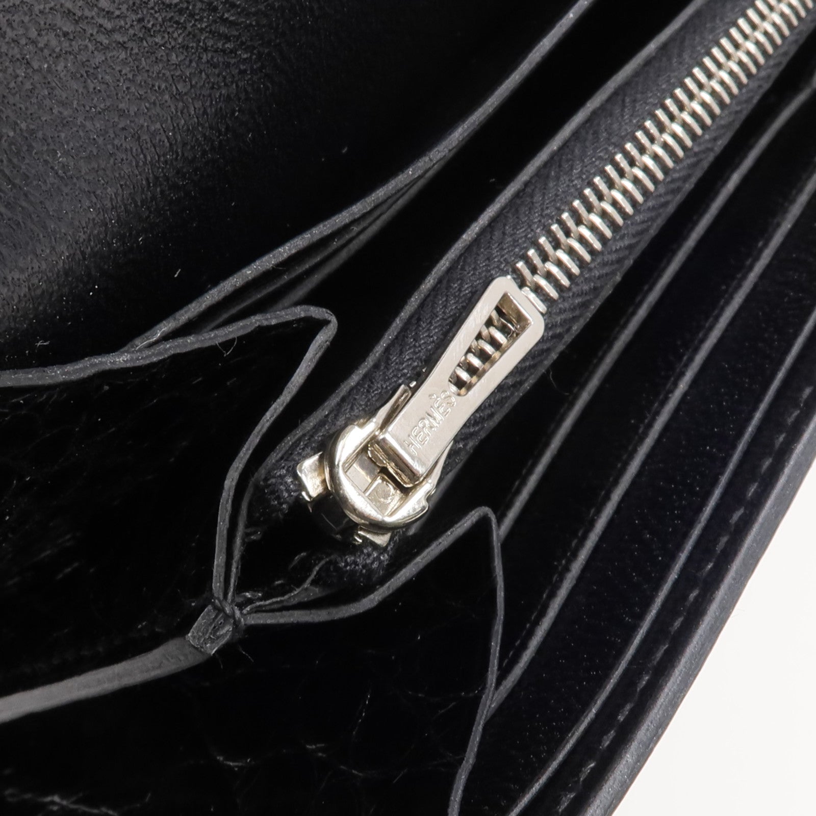 HERMES 【激減優惠】Alligator皮革Constance Long Wallet銀扣長錢包Noir