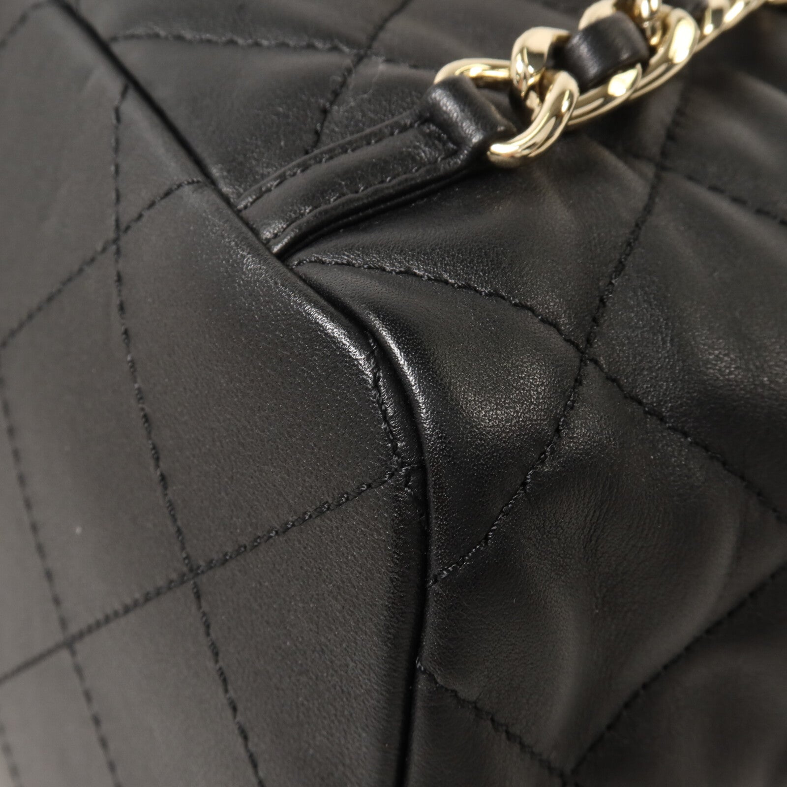 CHANEL 牛皮皮革Backpack鏈帶背包
