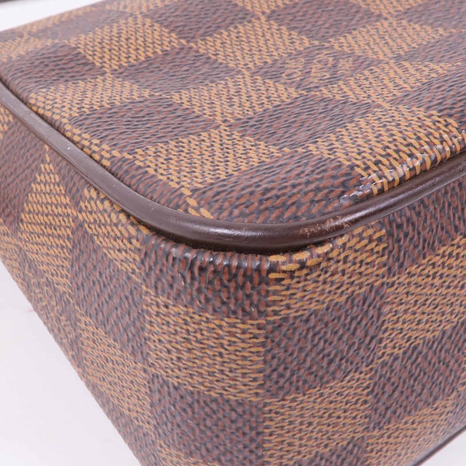 LOUIS VUITTON Damier Recoleta金扣肩背袋