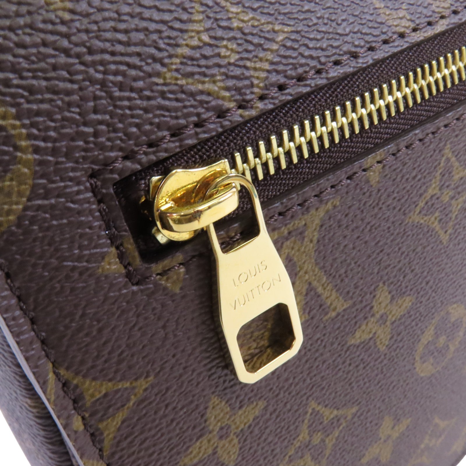 LOUIS VUITTON Monogram Pochette Metis金扣手挽肩背兩用袋