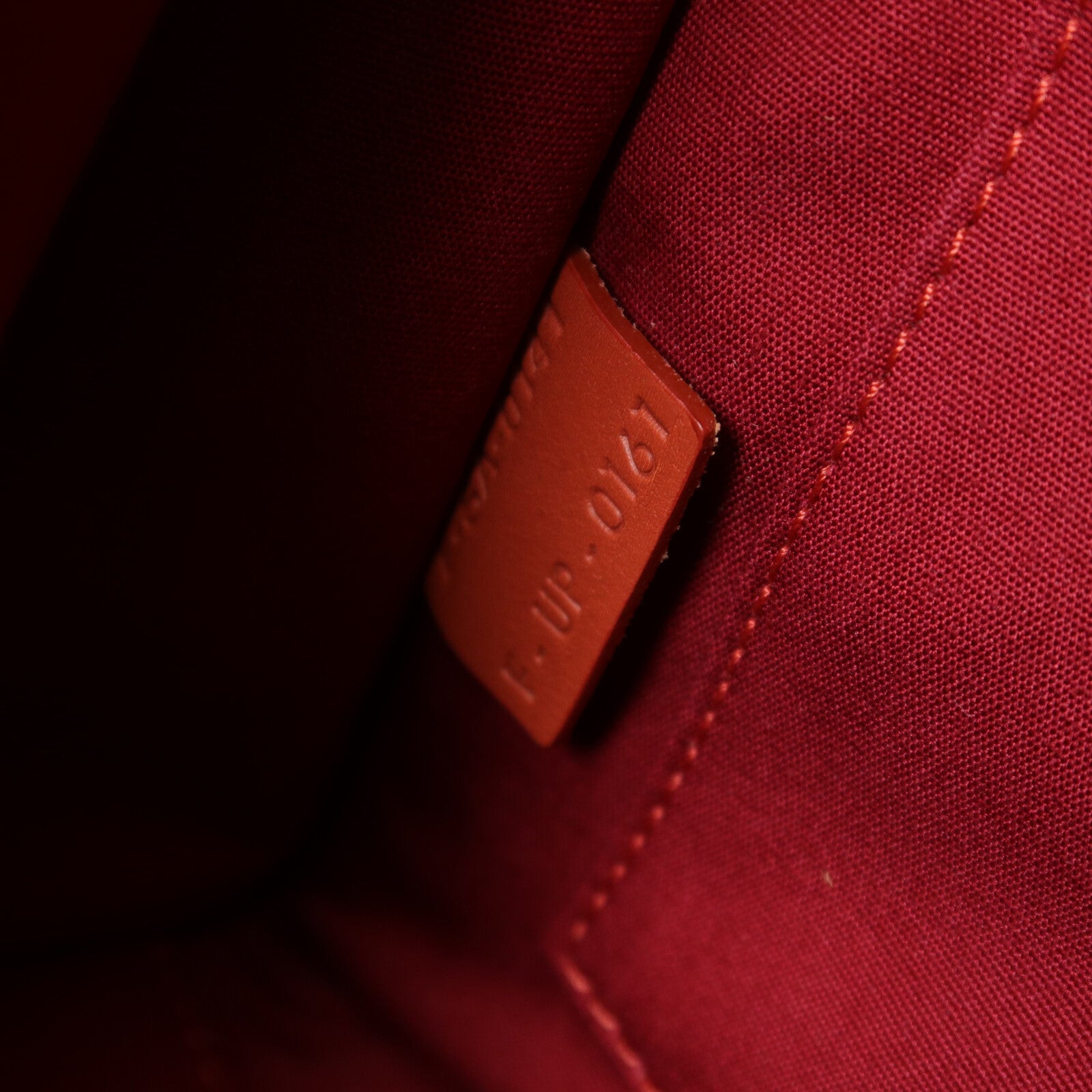 CELINE 牛皮皮革Nano Luggage 手挽肩背兩用袋