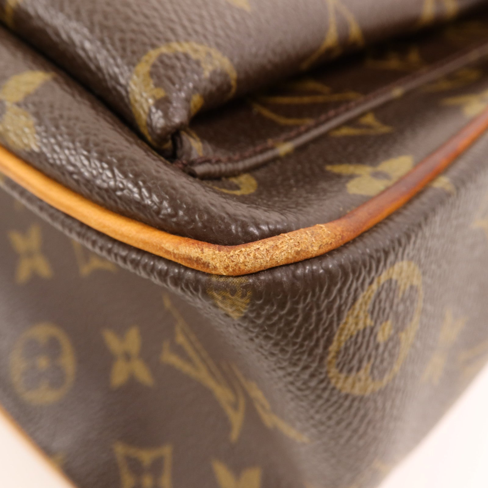 LOUIS VUITTON Monogram Multipli Cite金扣肩背袋