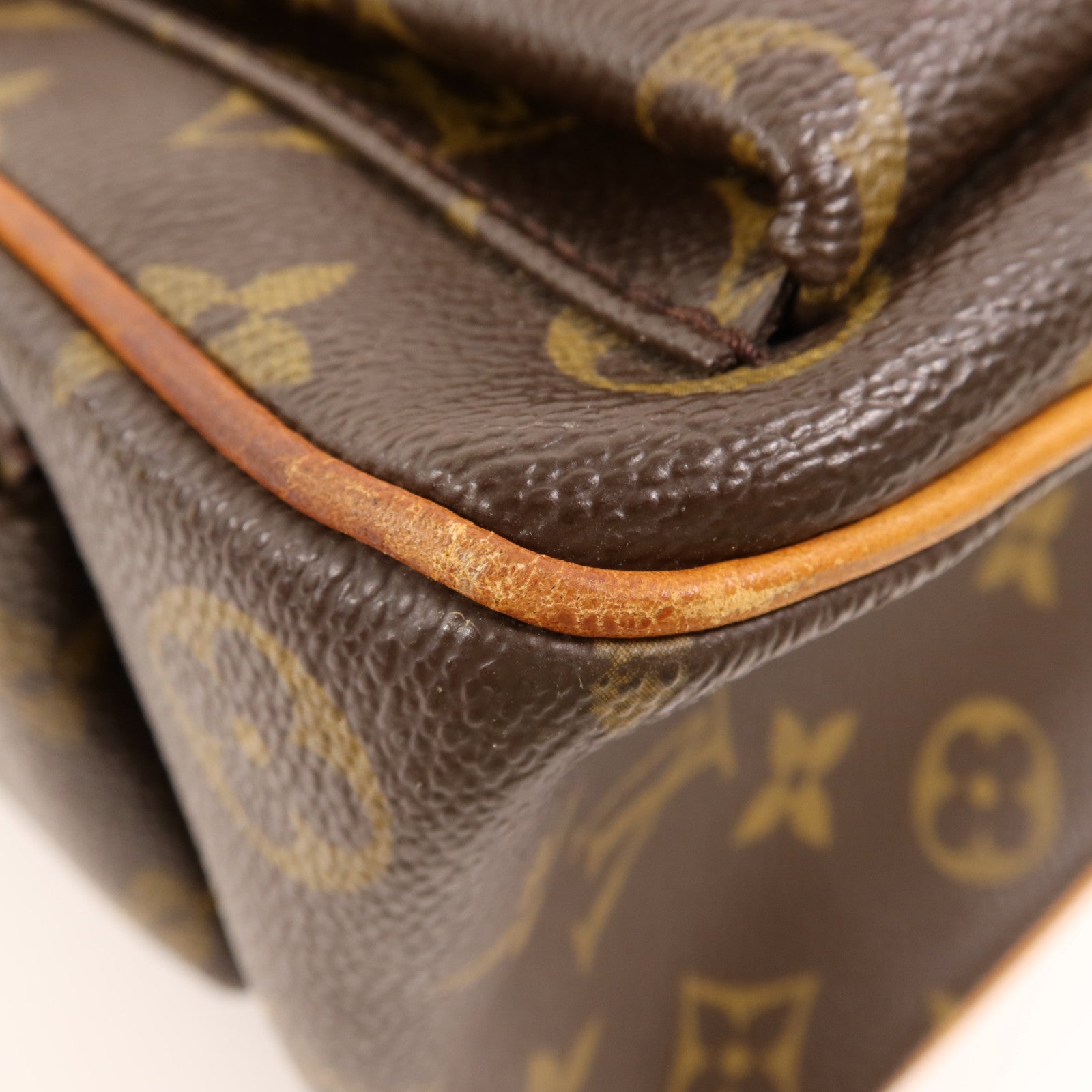 LOUIS VUITTON Monogram Multipli Cite金扣肩背袋
