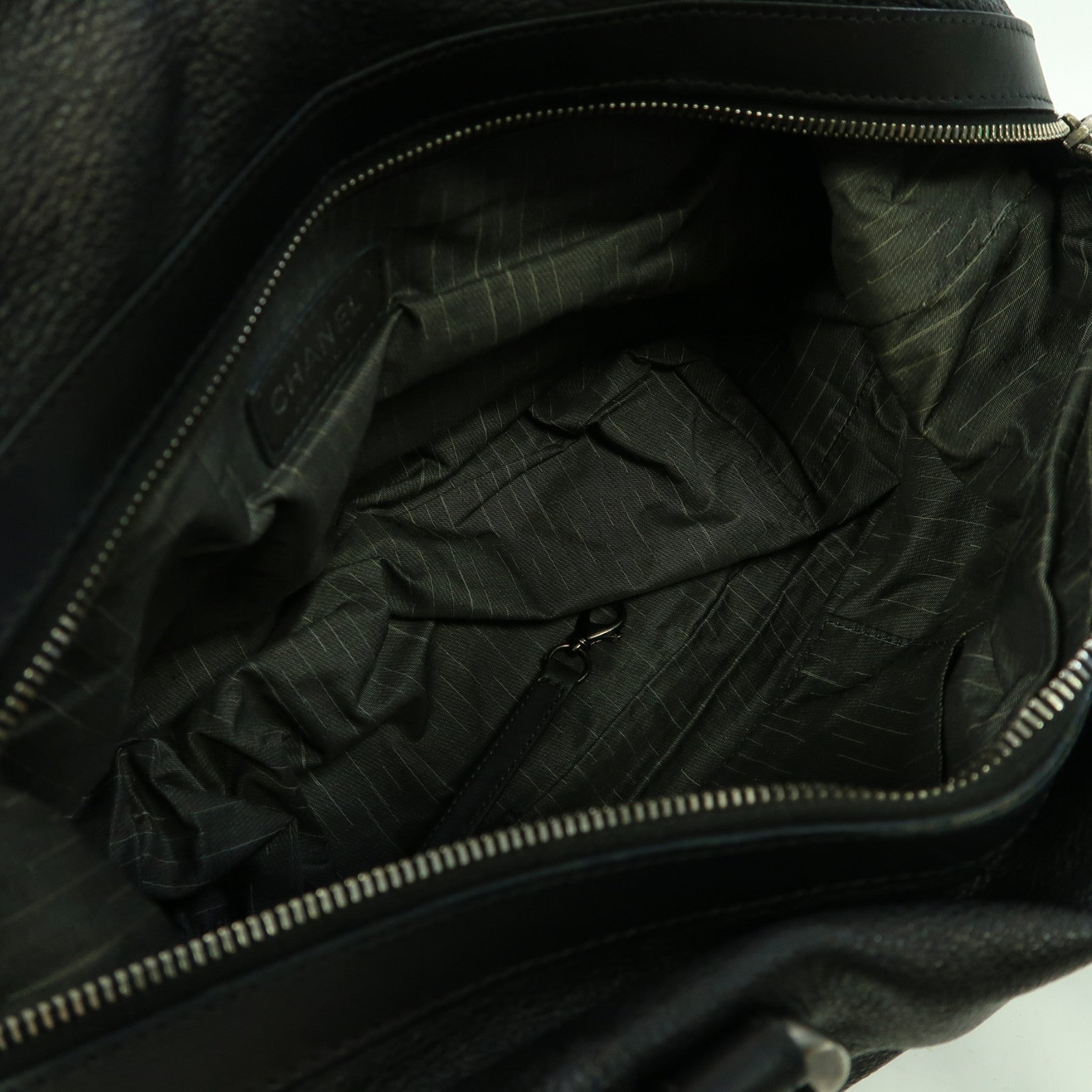 CHANEL 牛皮皮革Handbag銀扣手挽袋黑色