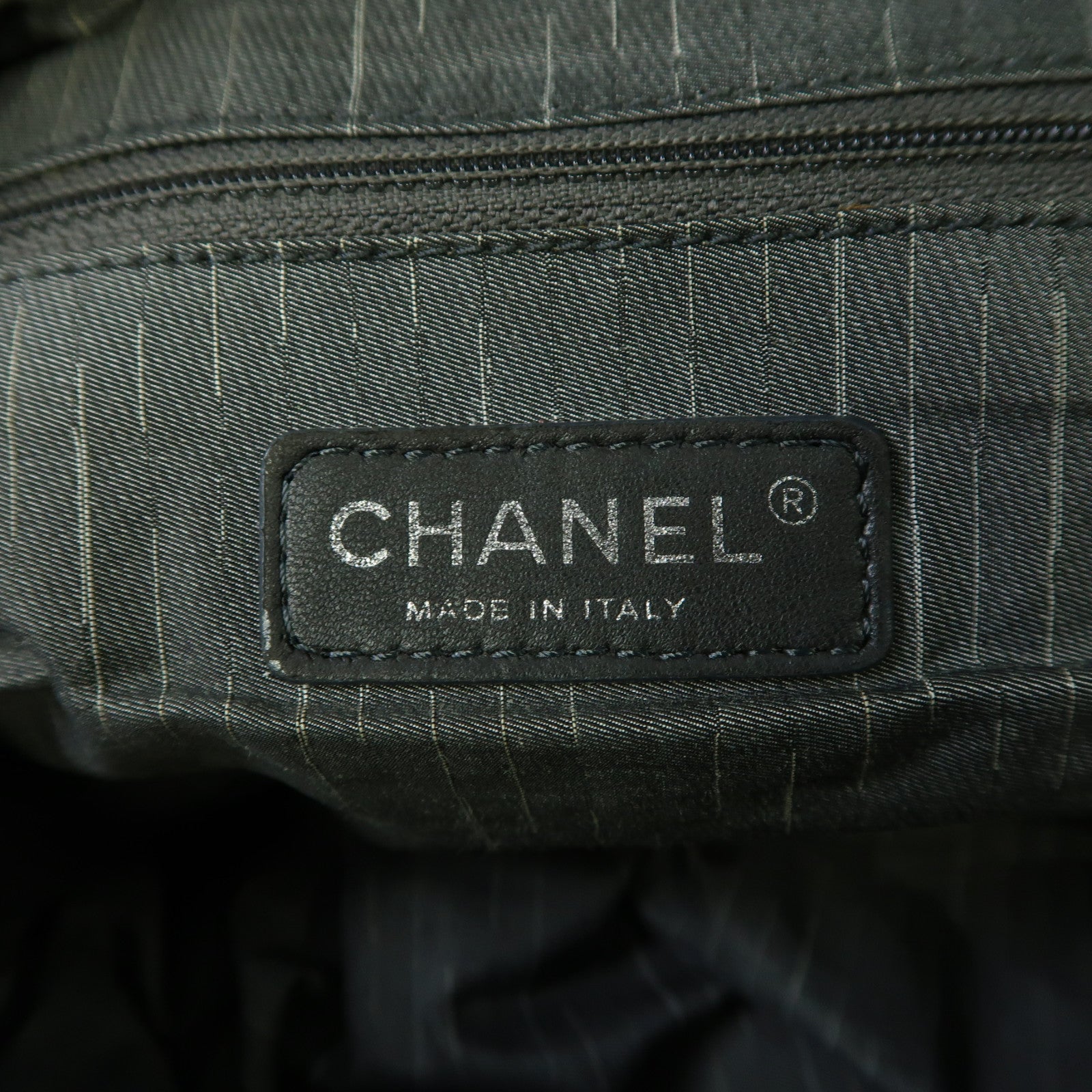 CHANEL 牛皮皮革Handbag銀扣手挽袋黑色