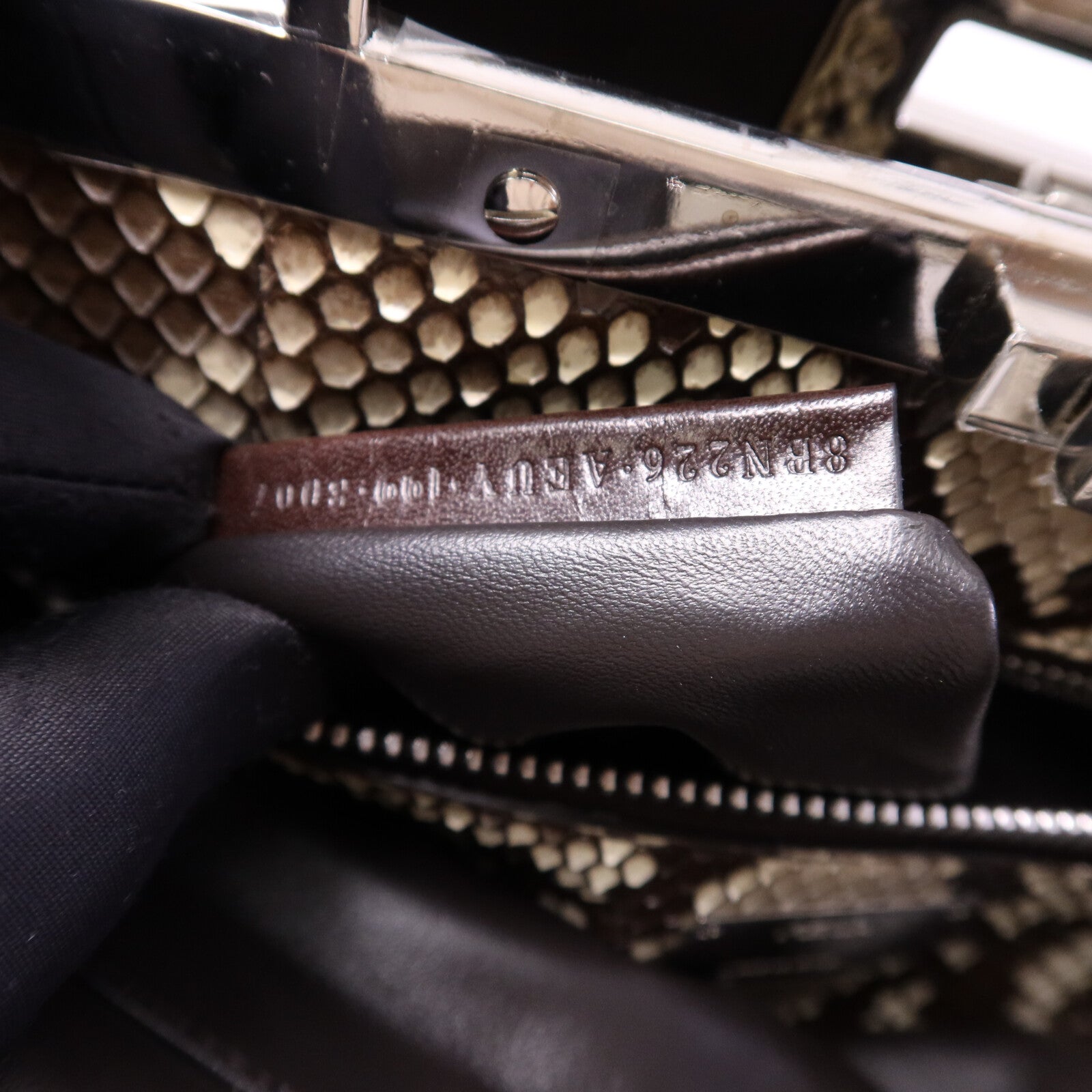 FENDI 狐狸皮毛/蛇皮皮革Peekaboo Large銀扣手挽肩背兩用袋