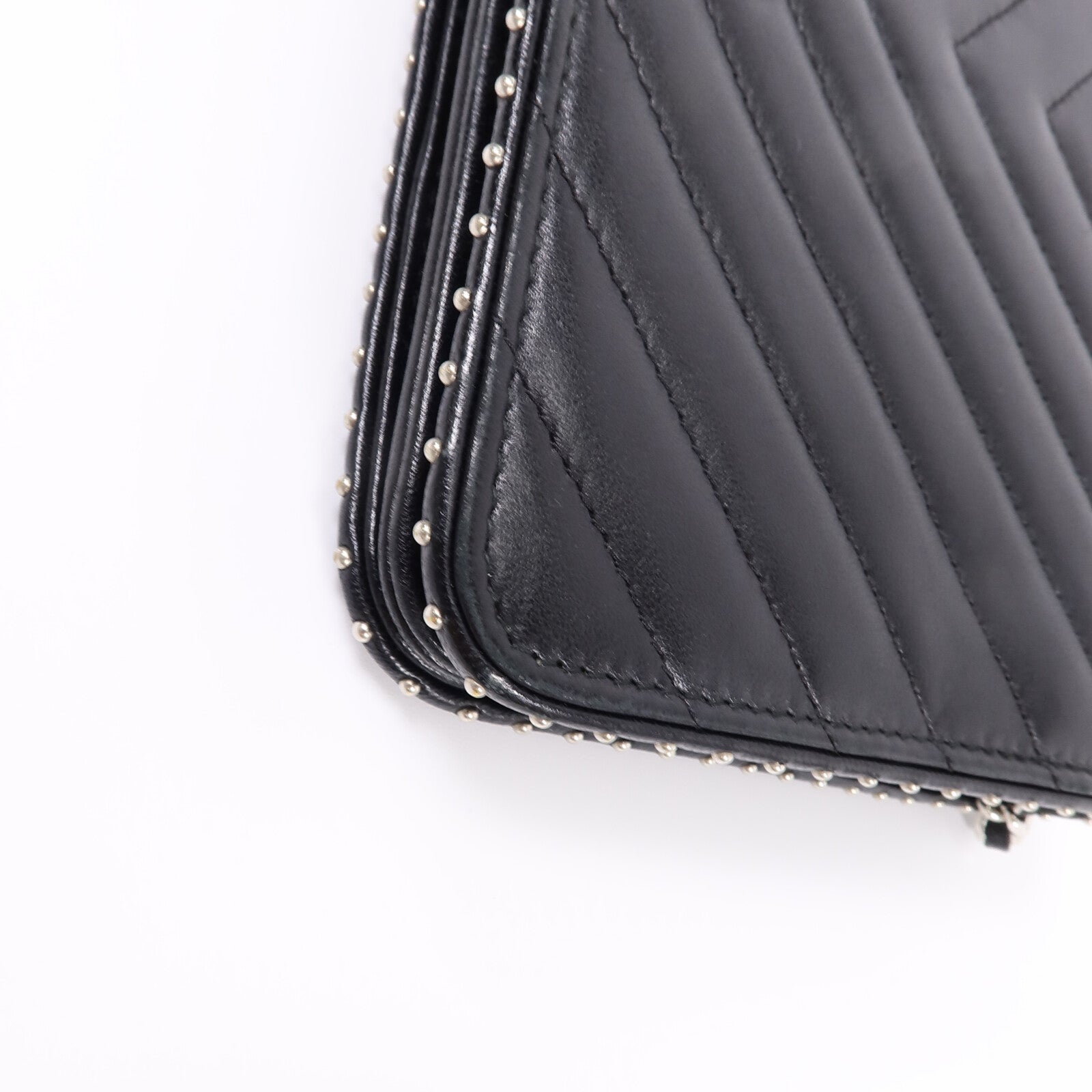 CHANEL 牛皮皮革WOC Wallet On Chain鏈帶肩背袋