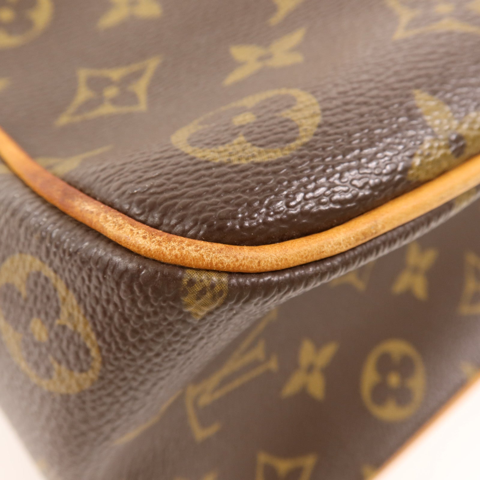 LOUIS VUITTON Monogram Multipli Cite金扣肩背袋