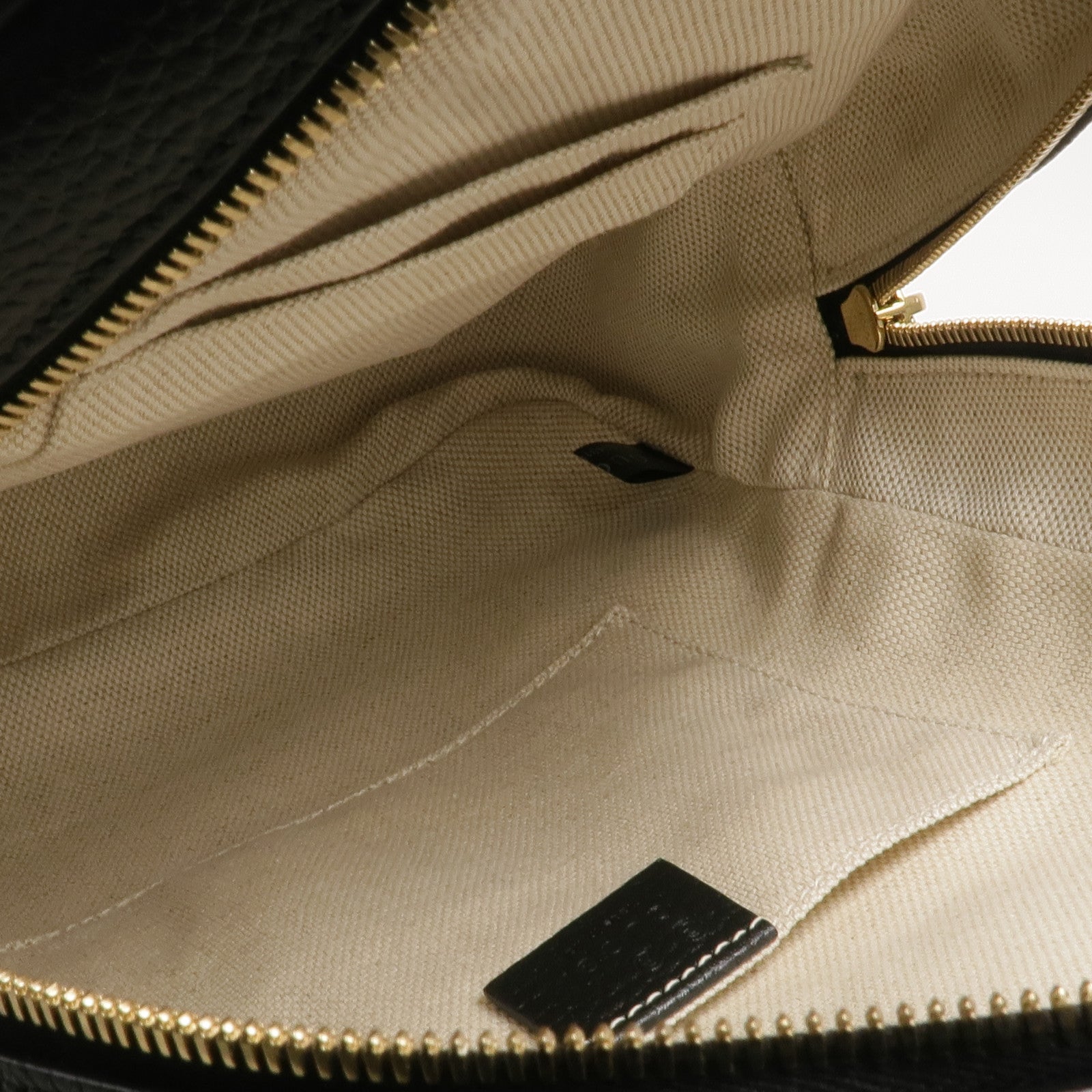 GUCCI 牛皮皮革Soho Backpack金扣背包