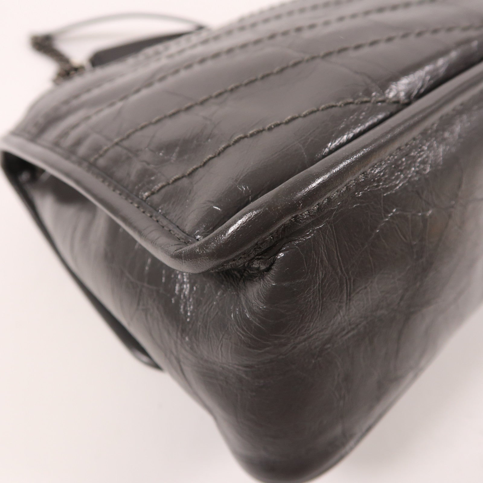 SAINT LAURENT 牛皮皮革Niki銀扣鏈帶肩背袋灰色