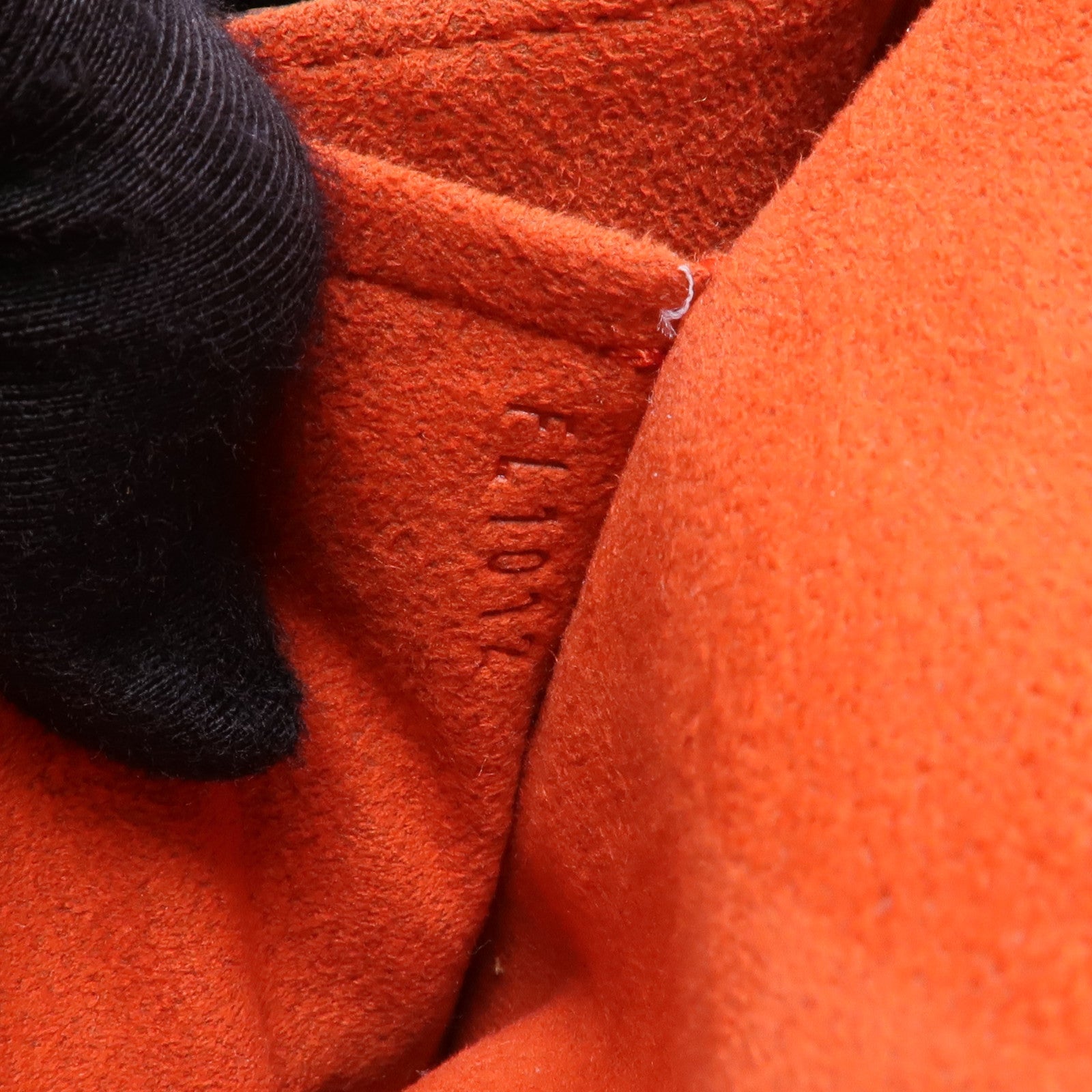 LOUIS VUITTON Damier Recoleta金扣肩背袋