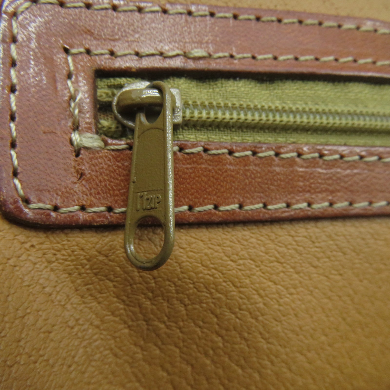 CELINE 塗層帆布Macadam Handbag金扣手挽袋啡色