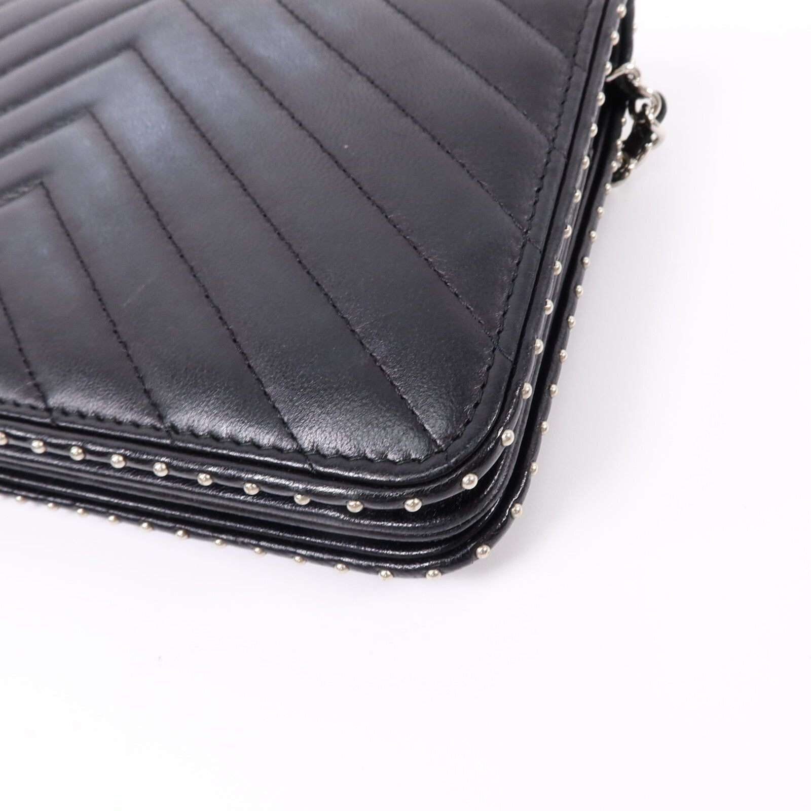 CHANEL 牛皮皮革WOC Wallet On Chain鏈帶肩背袋
