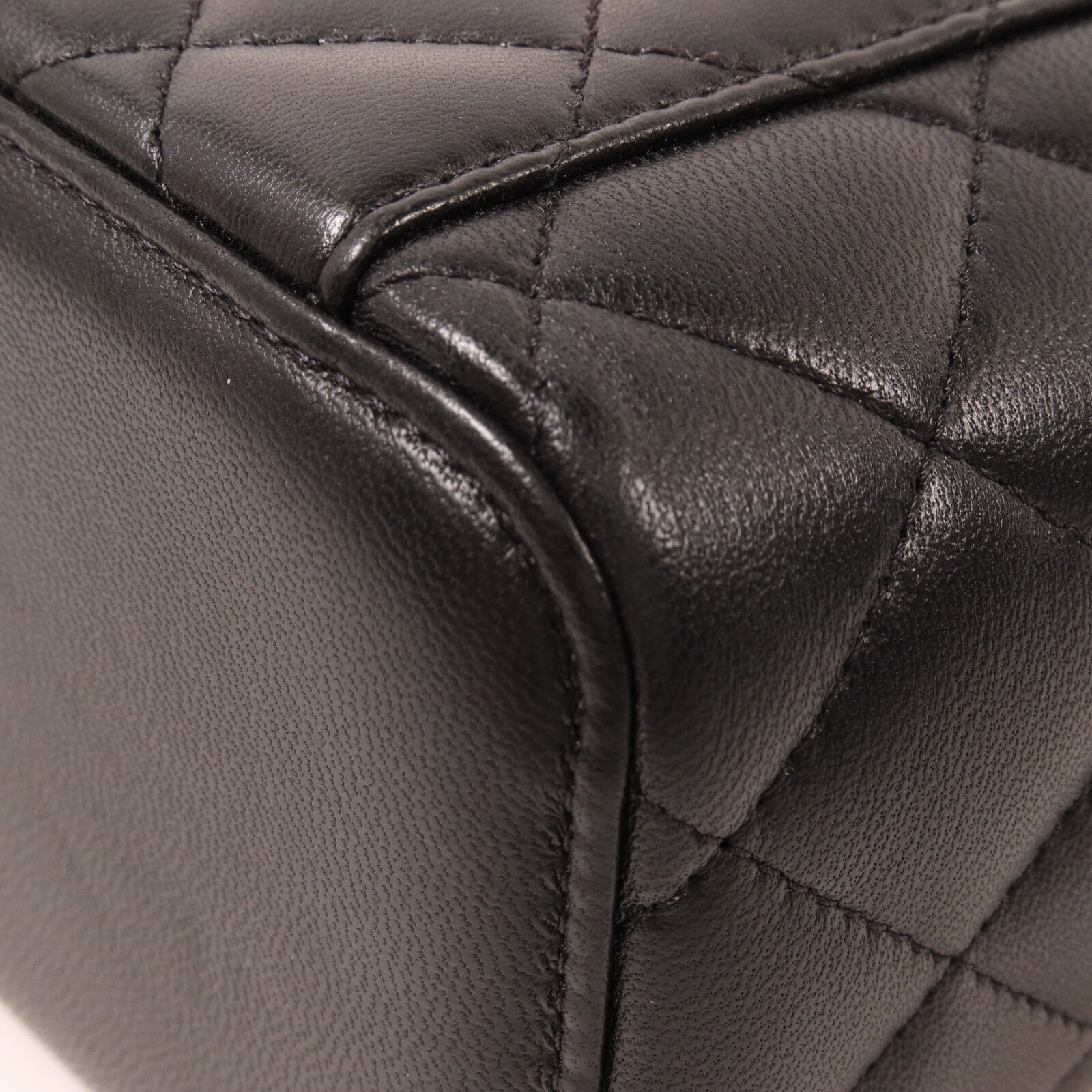 CHANEL 羊皮皮革Vanity Case鏈帶手挽肩背兩用袋