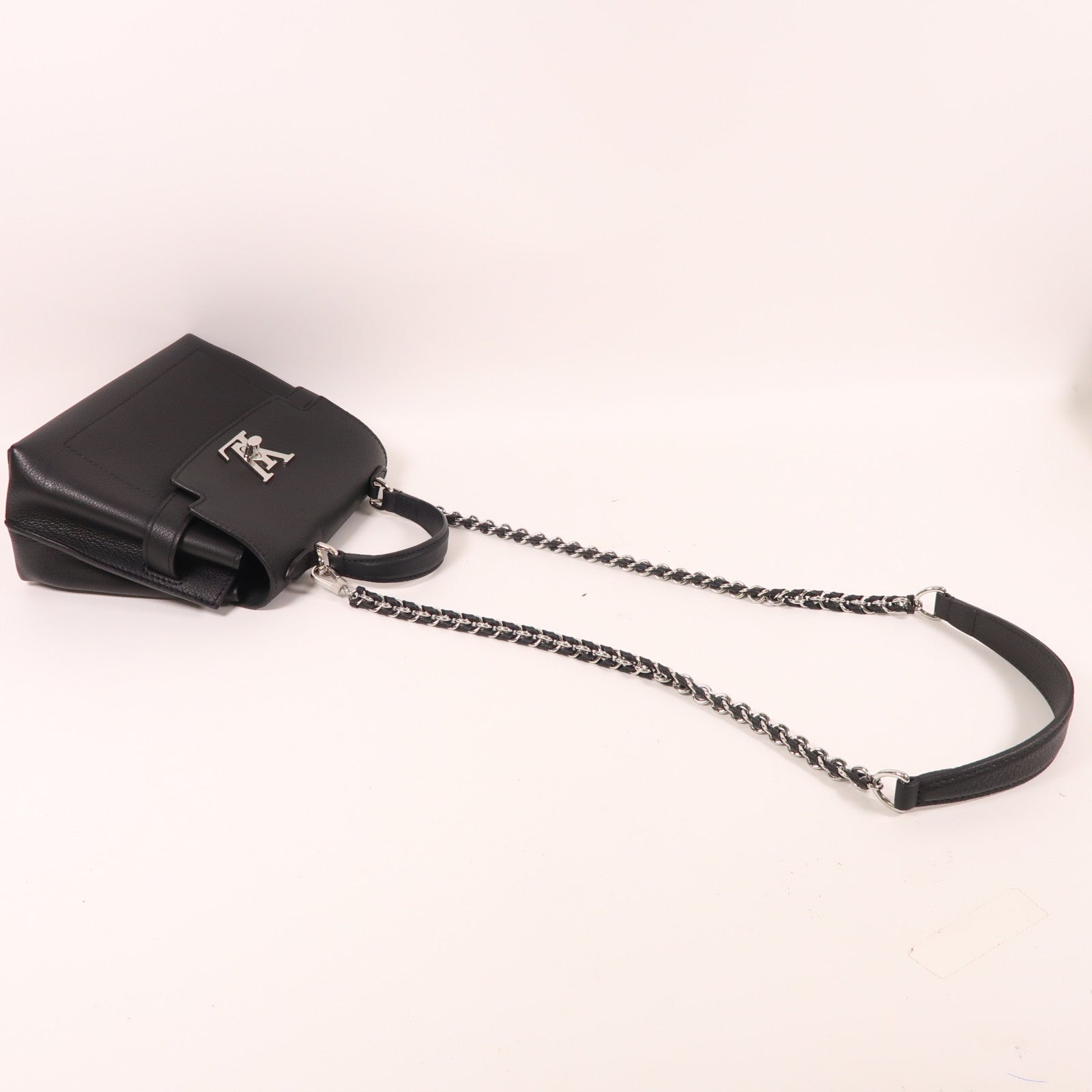 LOUIS VUITTON 牛皮皮革Lockme Ever BB銀扣手挽肩背兩用袋黑色