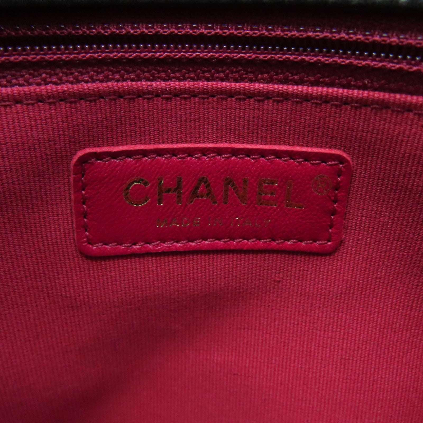 CHANEL Rhombus Leather Clutch Gold Buckle Clutch Black
