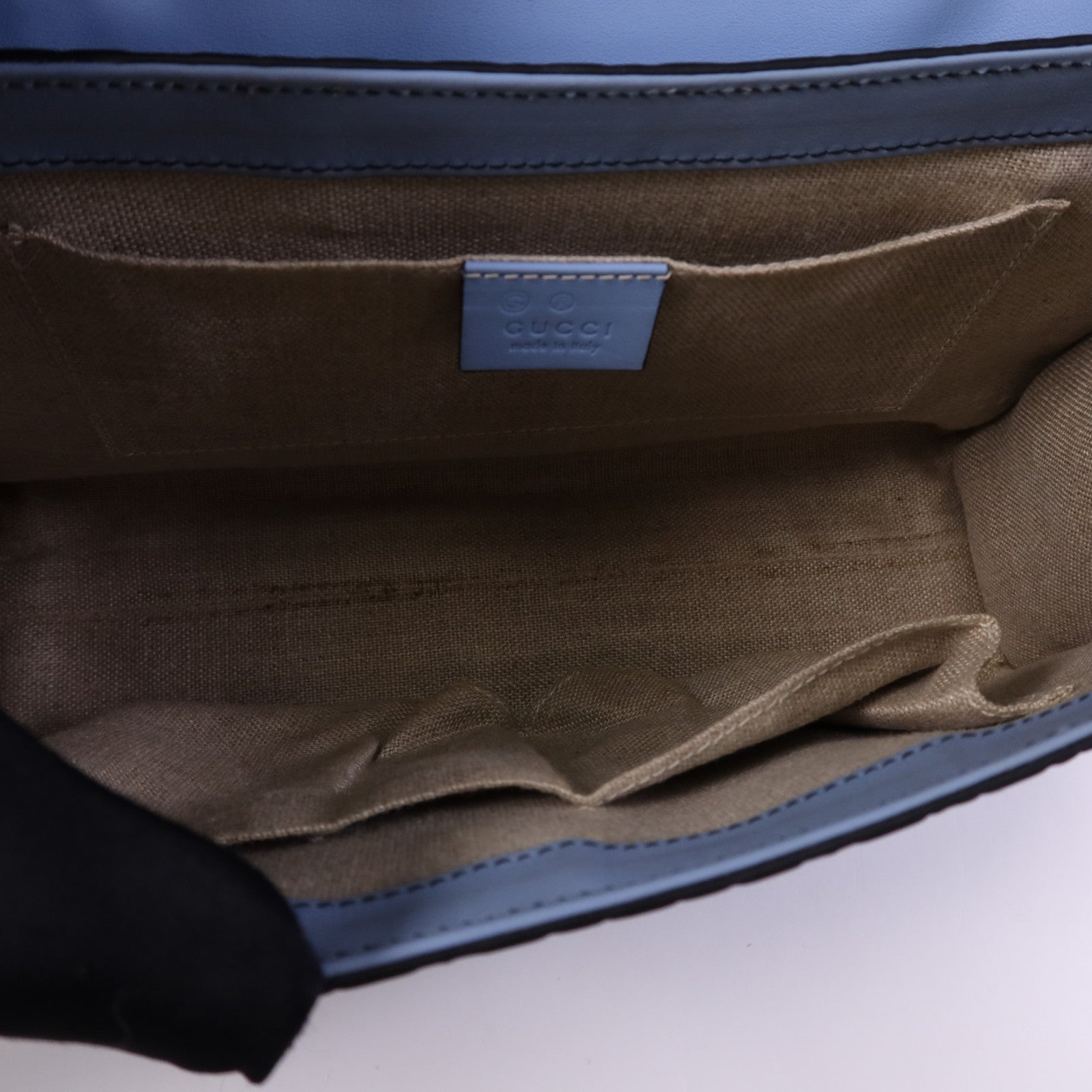 GUCCI 牛皮皮革Medium Emily金扣鏈帶肩背袋