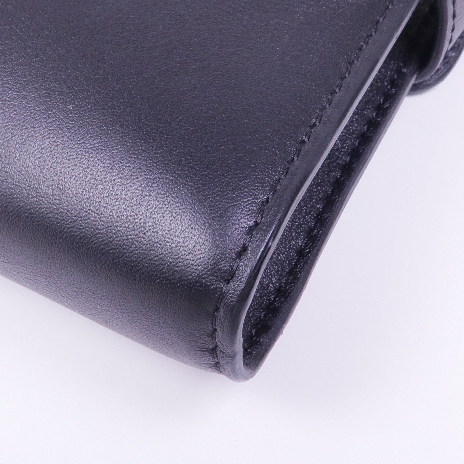 SELECTION 牛皮皮革Tempete Wallet On Chain鏈帶肩背袋