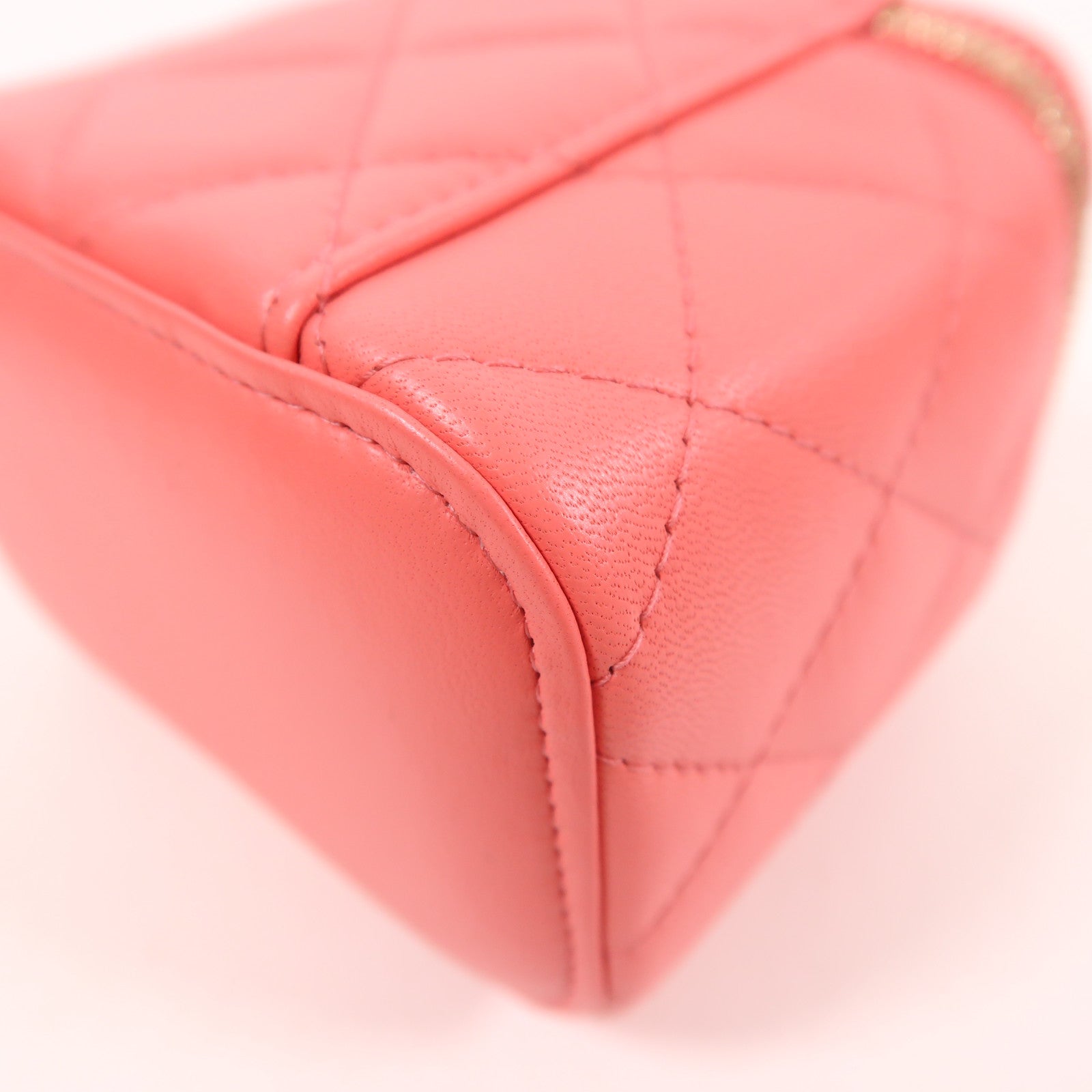 CHANEL 羊皮皮革Mini Vanity金扣鏈帶肩背袋