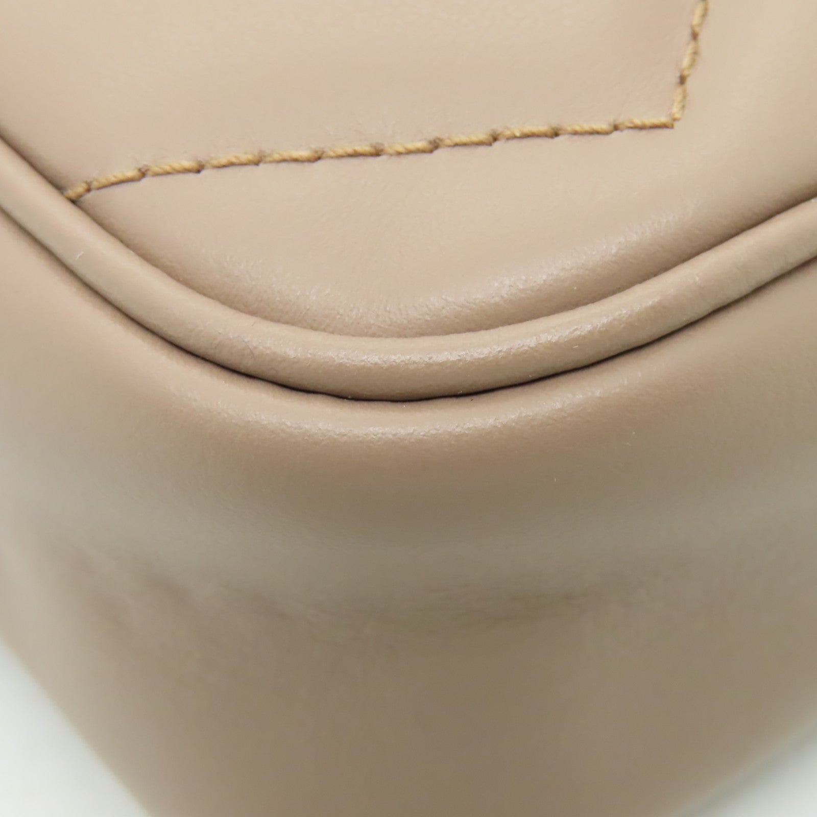 GUCCI 【激減優惠】牛皮皮革GG Marmont Mini金扣肩背袋啡色