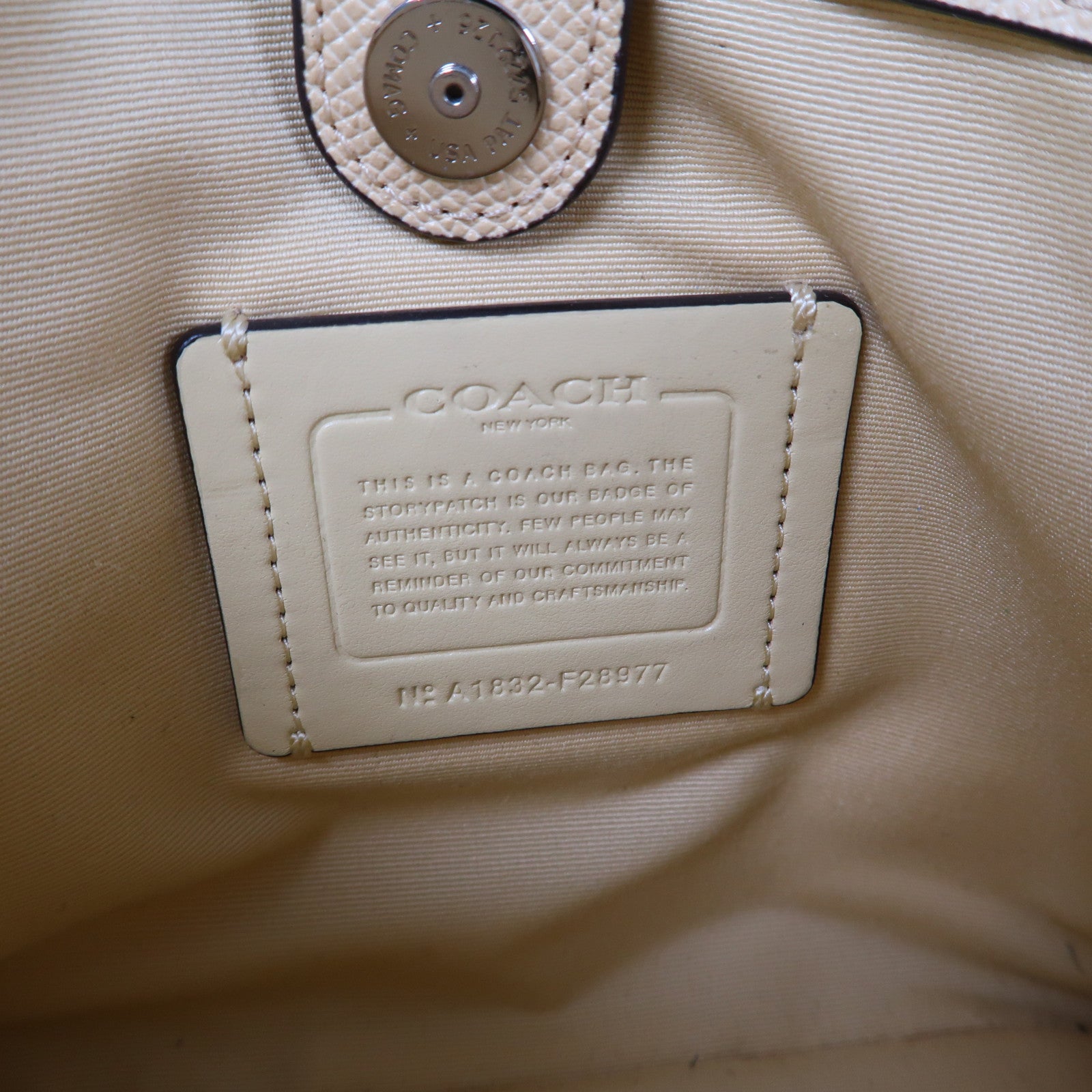 COACH 牛皮皮革Shoulder Bag銀扣手挽肩背兩用袋黃色