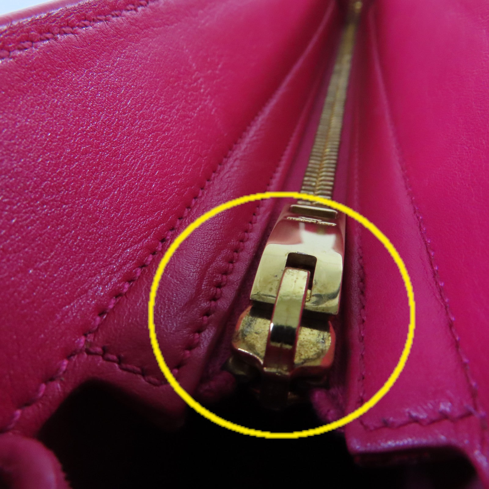 SAINT LAURENT 牛皮皮革Sac de Jour Clutch Bag金扣手拿包粉紅色