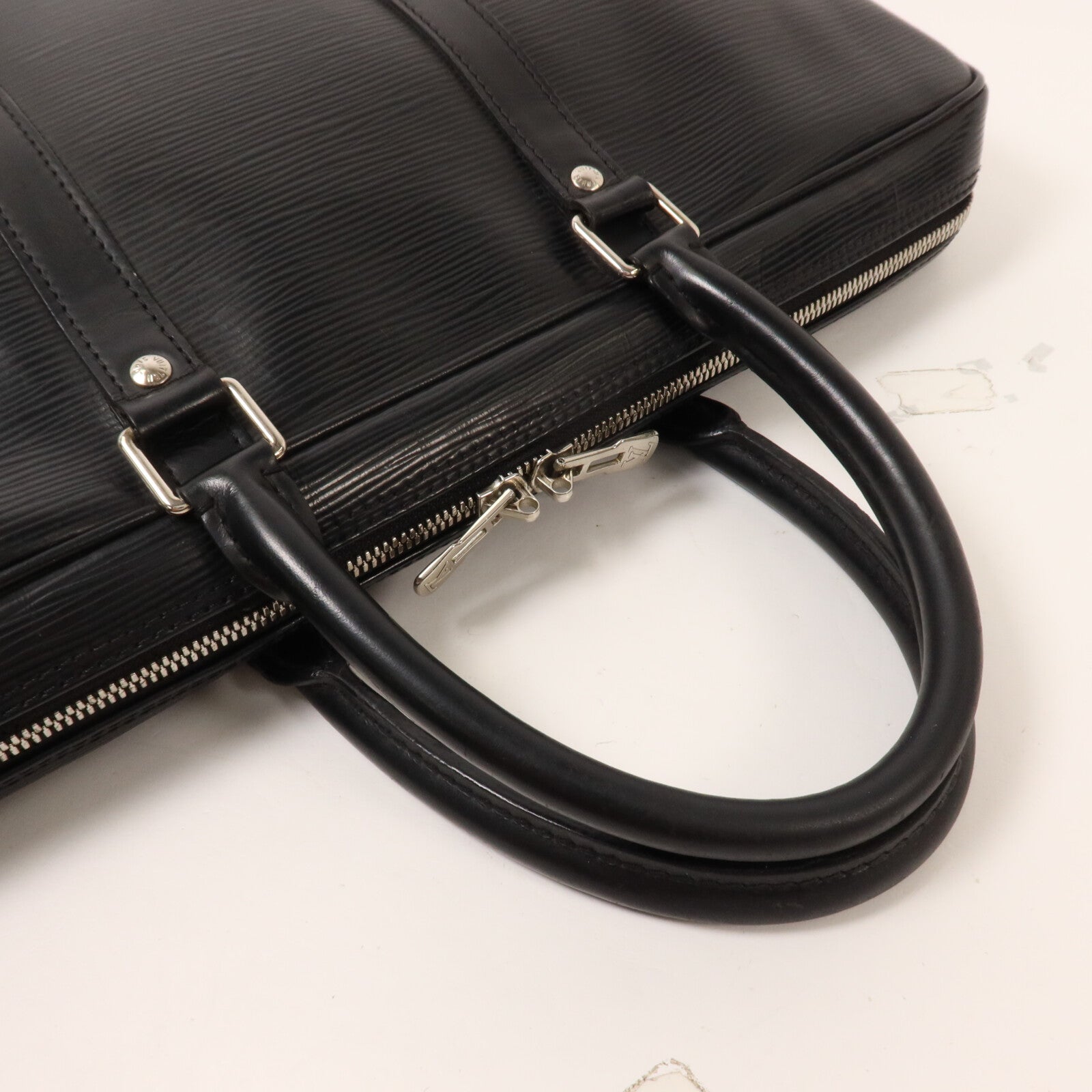 LOUIS VUITTON Epi Porte-Documents Voyage公事包