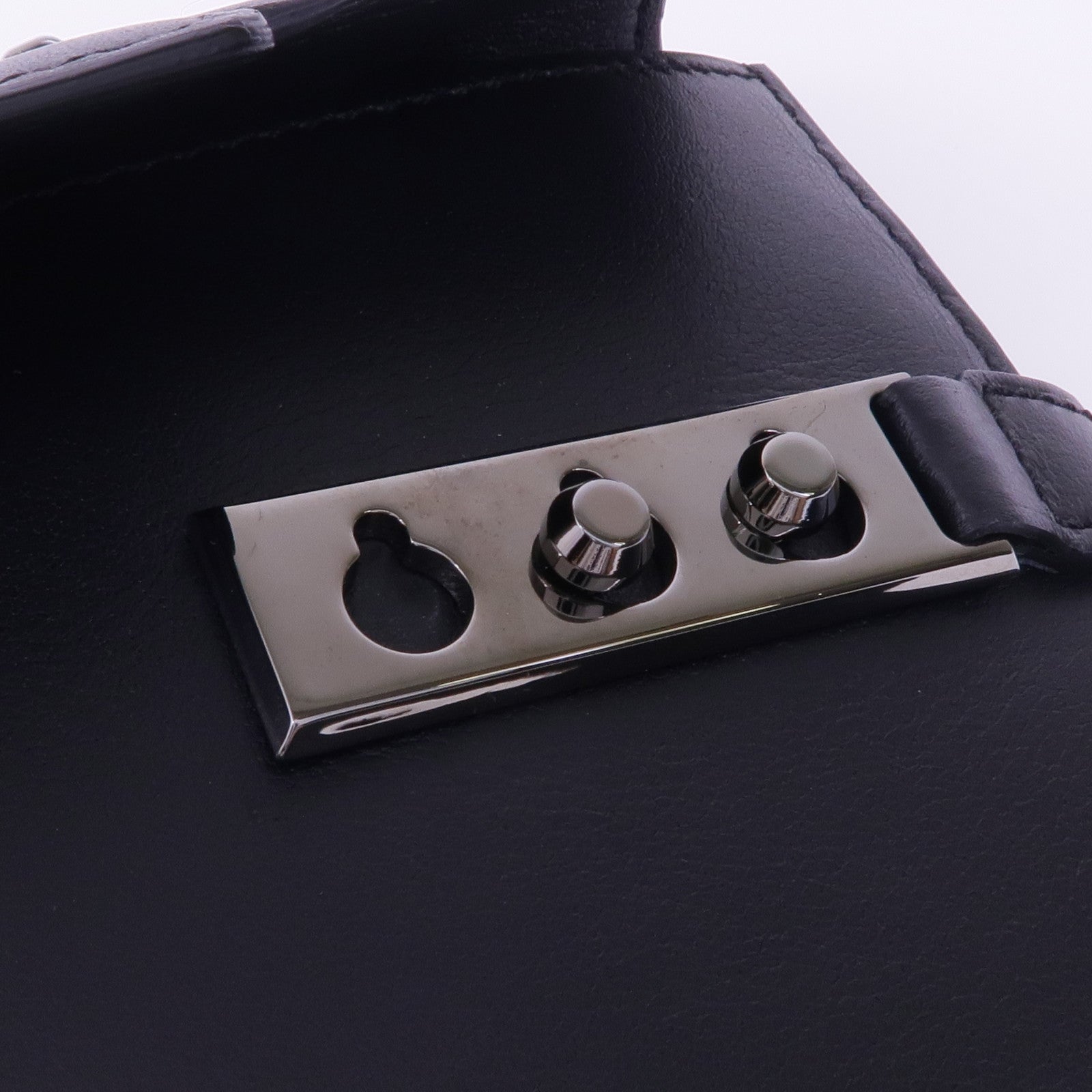 SELECTION 牛皮皮革Tempete Wallet On Chain鏈帶肩背袋