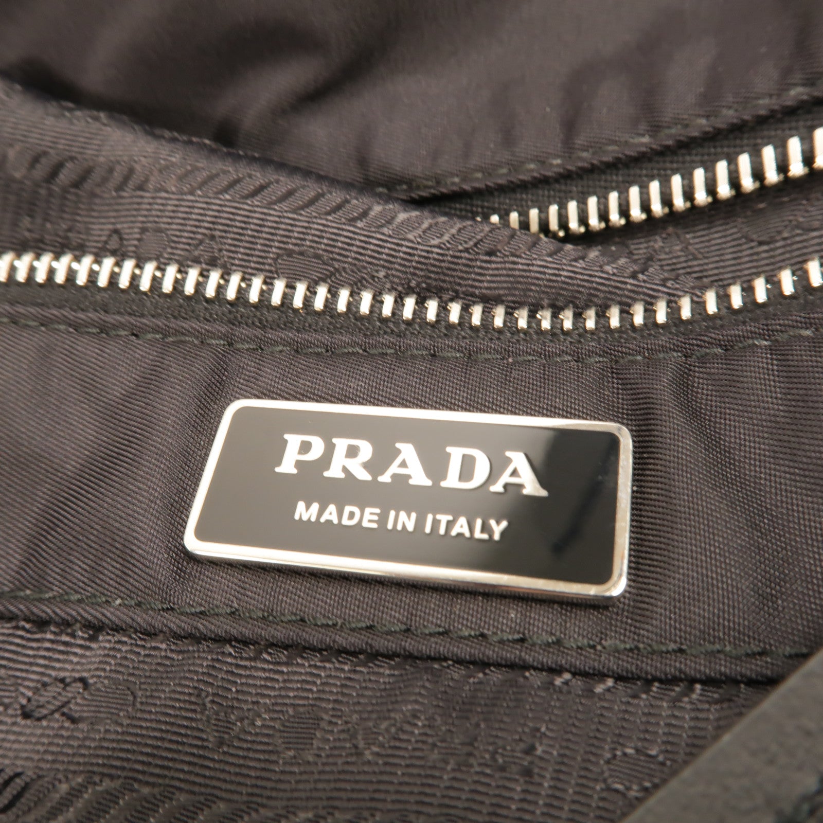 PRADA 尼龍Shoulder Bag肩背袋