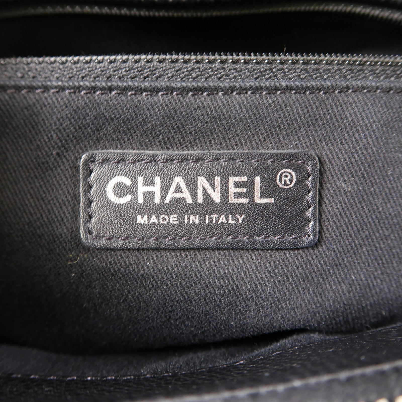 CHANEL 牛皮皮革Chain Shoulder Bag銀扣鏈帶肩背袋黑色