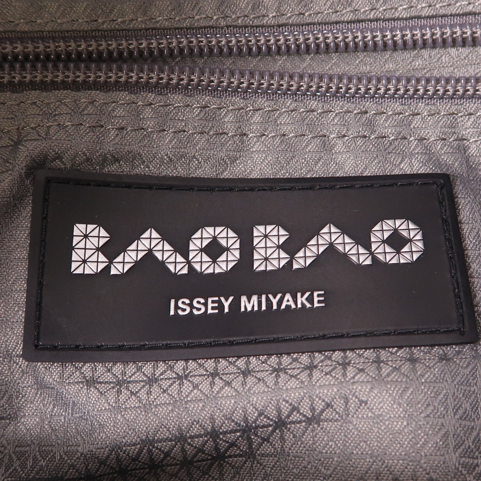 ISSEY MIYAKE PVC Bao Bao Tote Bag手挽袋