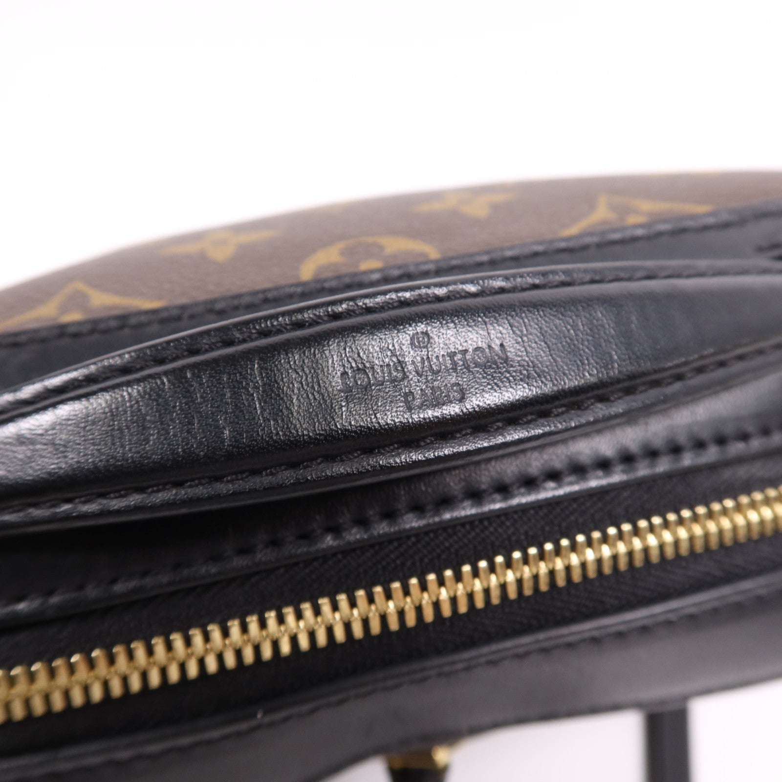 LOUIS VUITTON Monogram Saintonge金扣手挽袋棕色