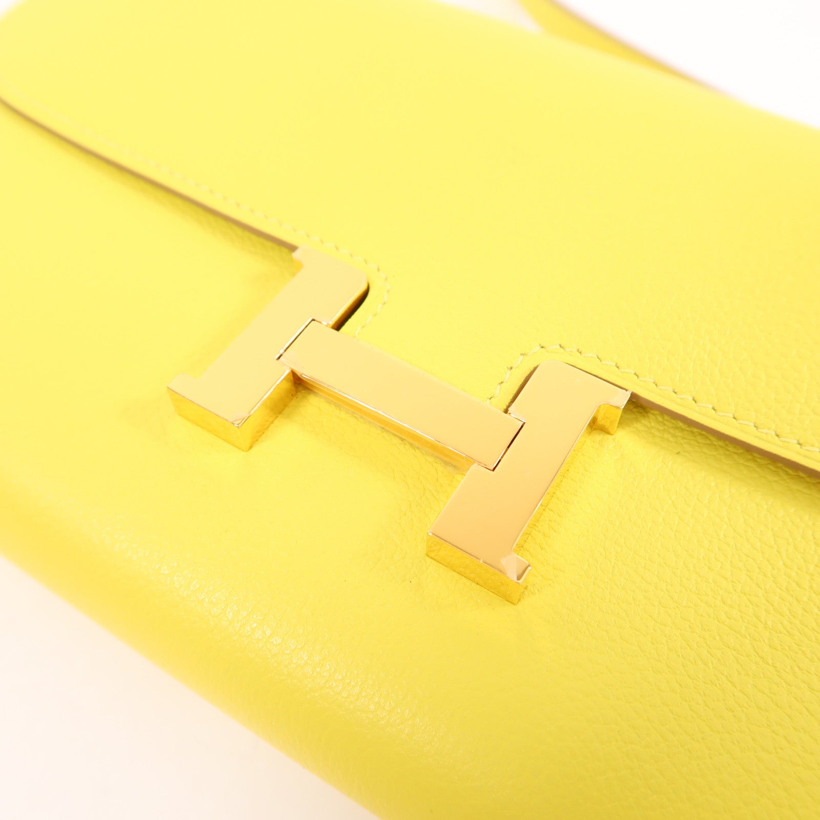 HERMES Evercolor皮革Constance To Go金扣肩背袋Lime