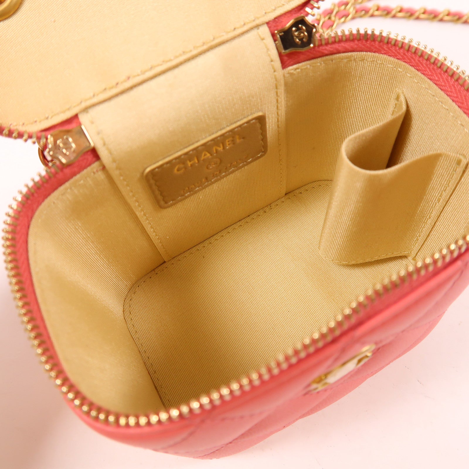 CHANEL 羊皮皮革Mini Vanity金扣鏈帶肩背袋