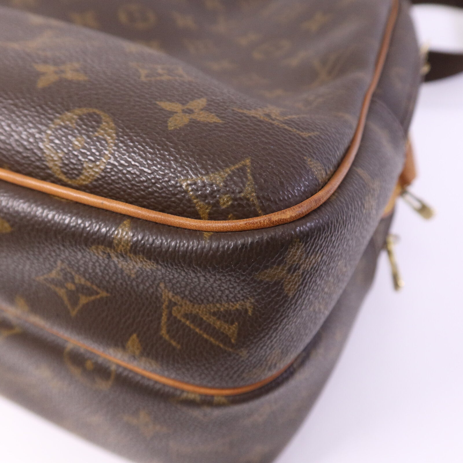 LOUIS VUITTON Monogram Reporter GM金扣肩背袋