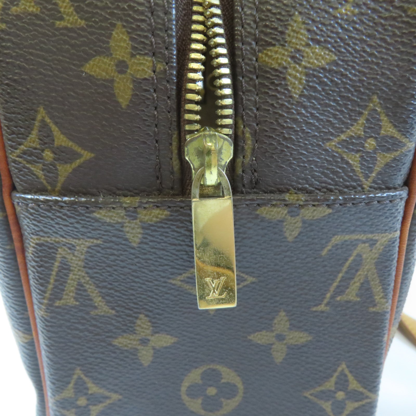 LOUIS VUITTON Monogram Cite GM金扣肩背袋啡色