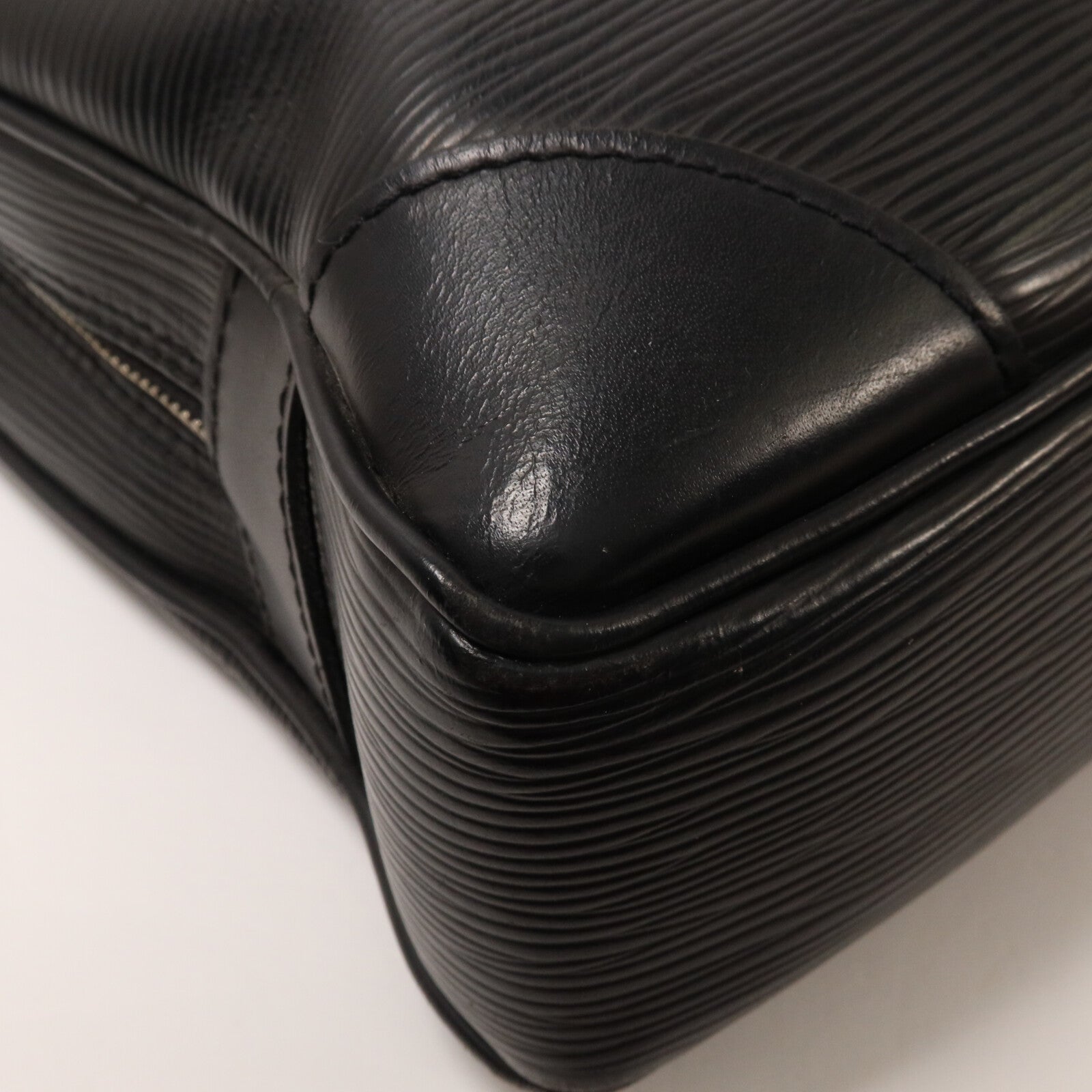 LOUIS VUITTON Epi Porte-Documents Voyage公事包