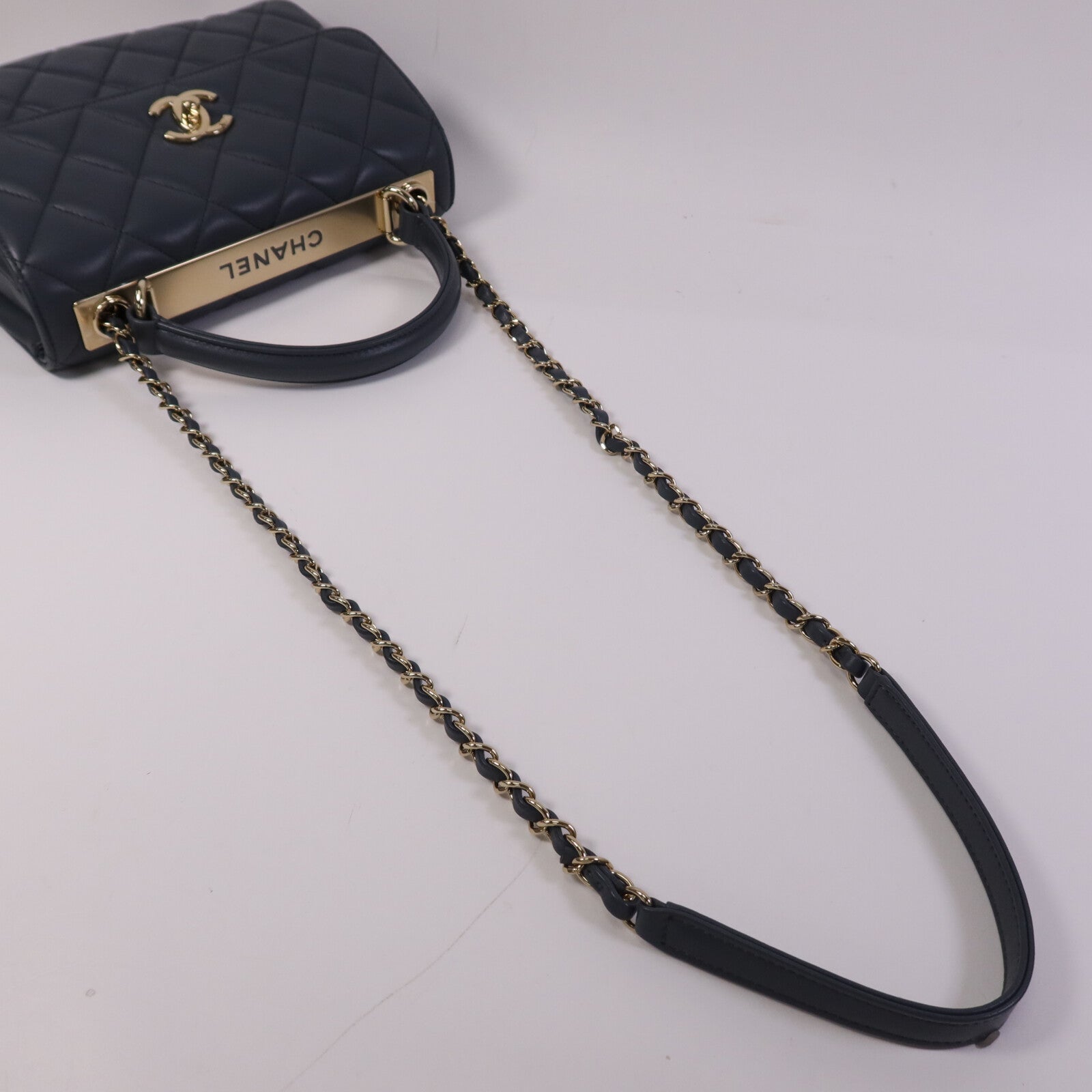 CHANEL 羊皮皮革Trendy CC金扣手挽肩背兩用袋