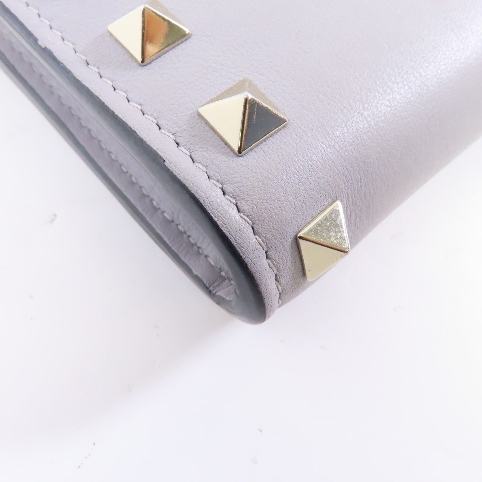 Valentino 【激減優惠】牛皮皮革Chain Shoulder Bag金扣鏈帶肩背袋灰色