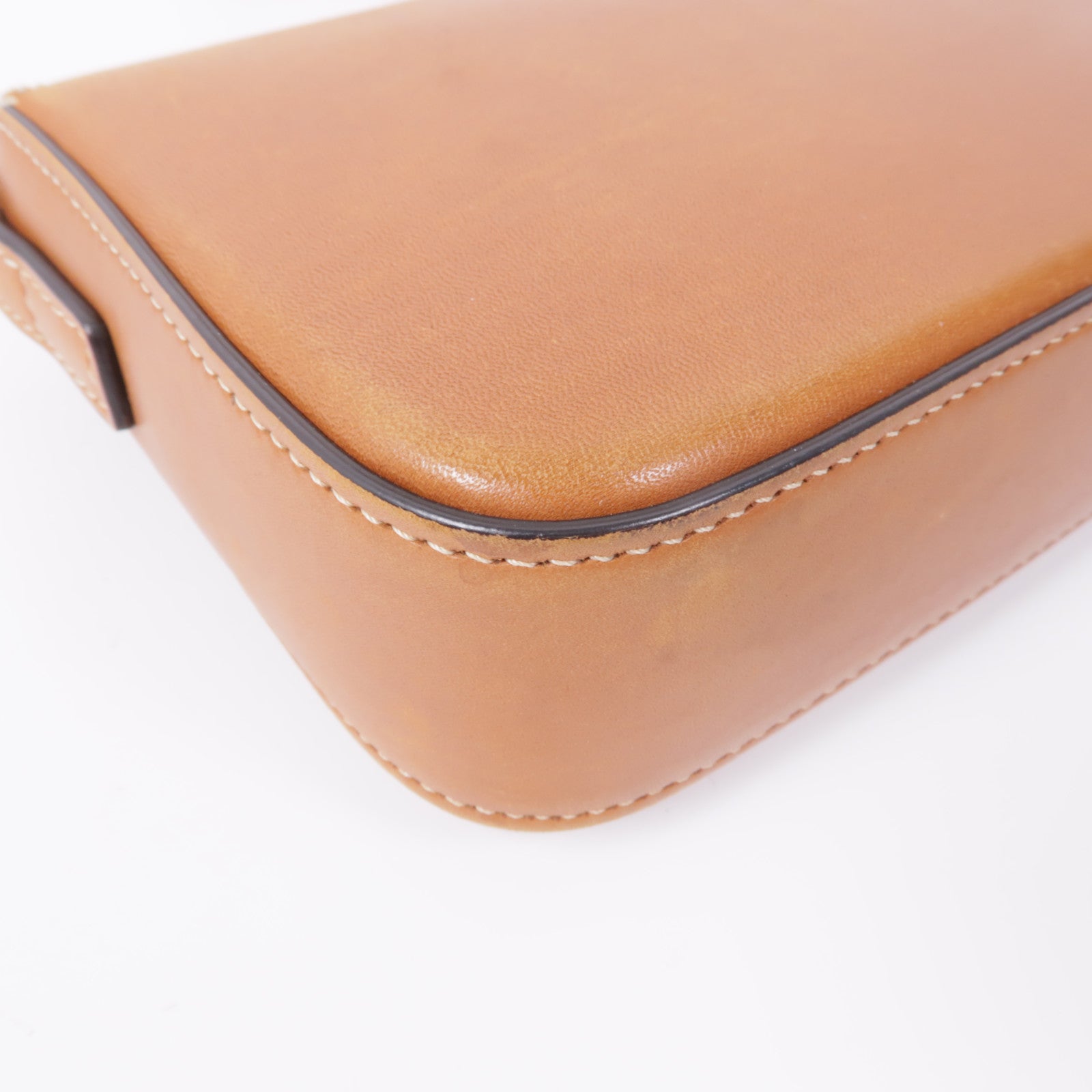 CELINE 牛皮皮革Claude Bag金扣肩背袋