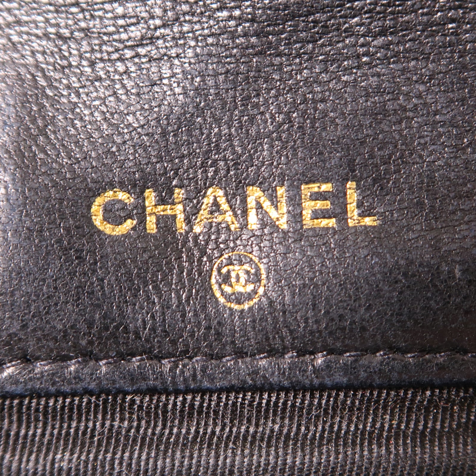CHANEL 羊皮皮革Wallet金扣錢包